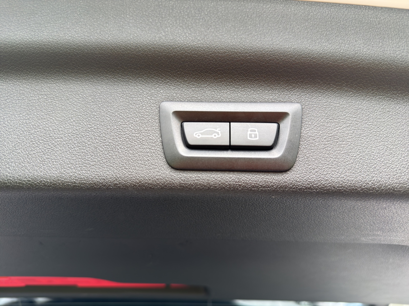 BMW X1 sDrive 18d M Sport-image-15