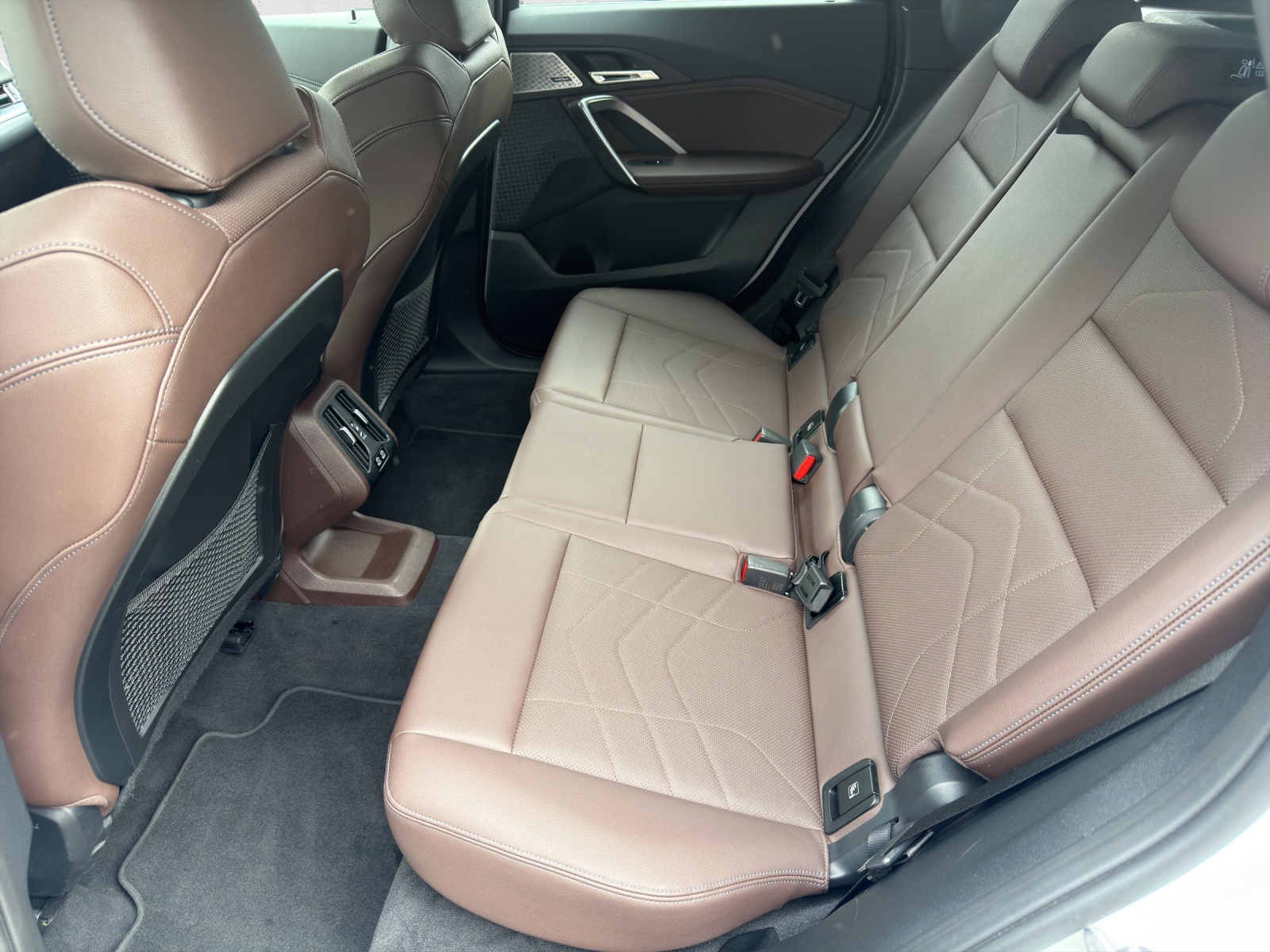 BMW X1 sDrive 18d M Sport-image-10