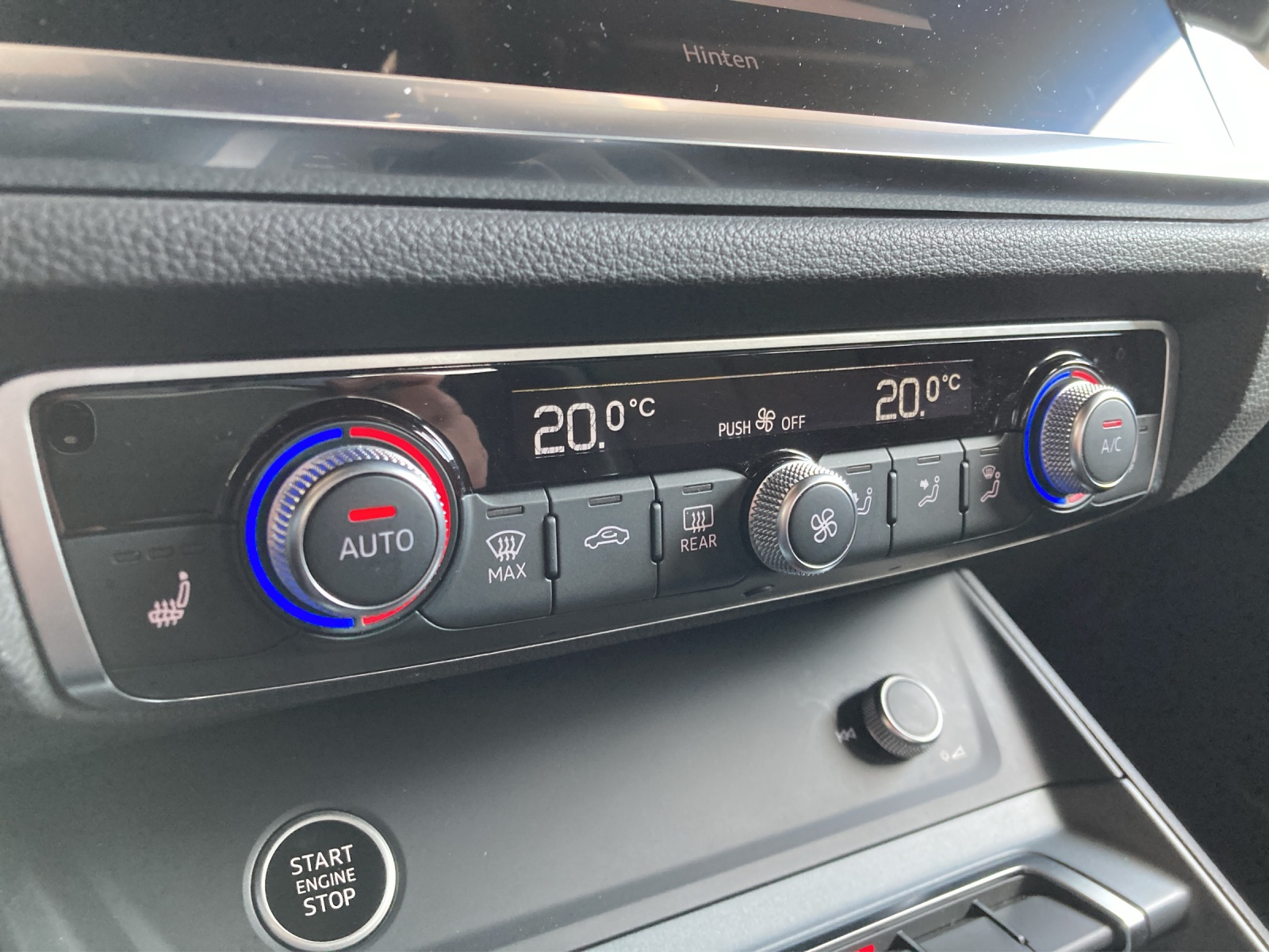 AUDI Q3 Sportback 40 TFSI S line quattro S-tronic-image-14