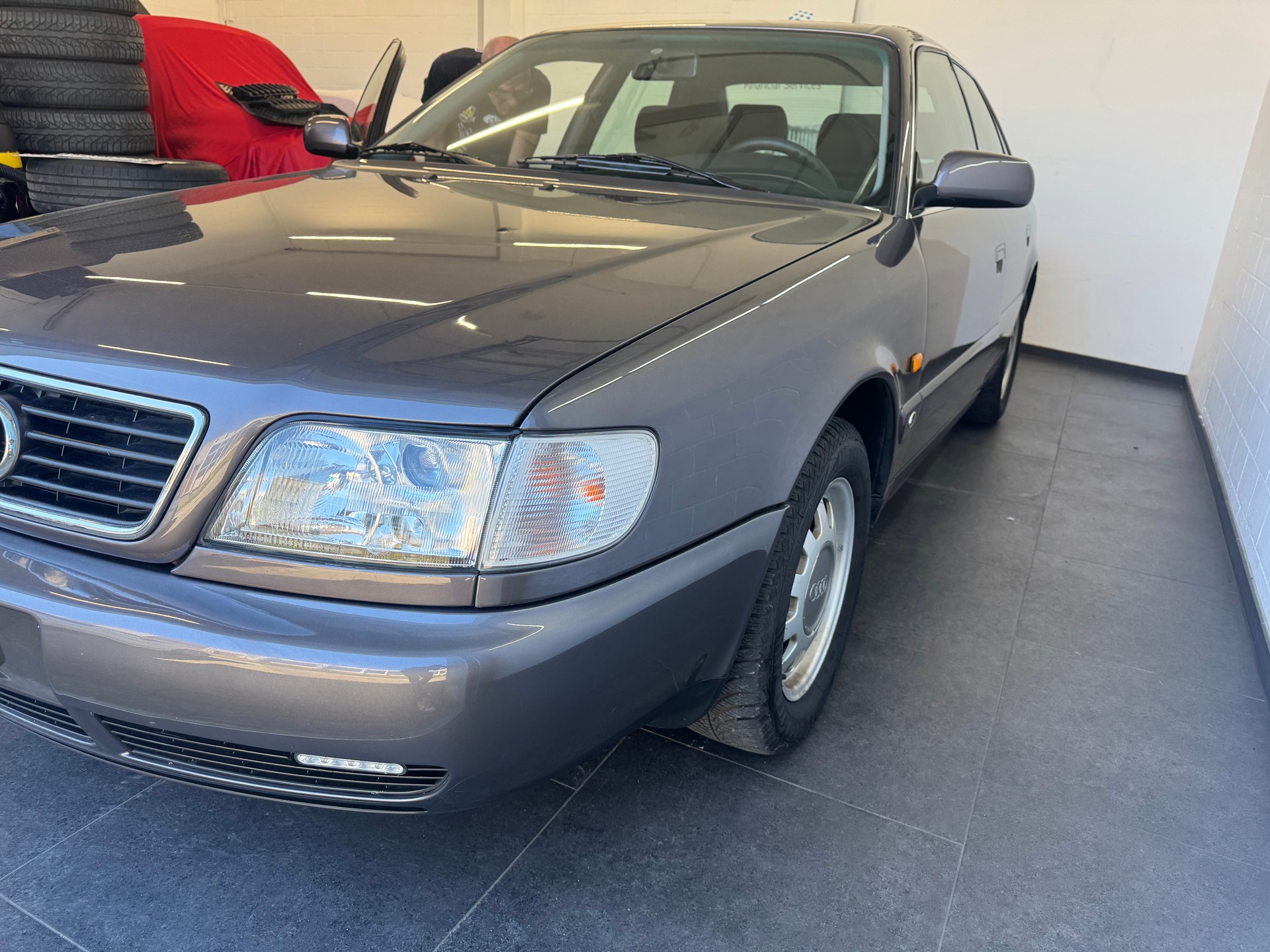 AUDI A6 2.6 E-showroom-element-1