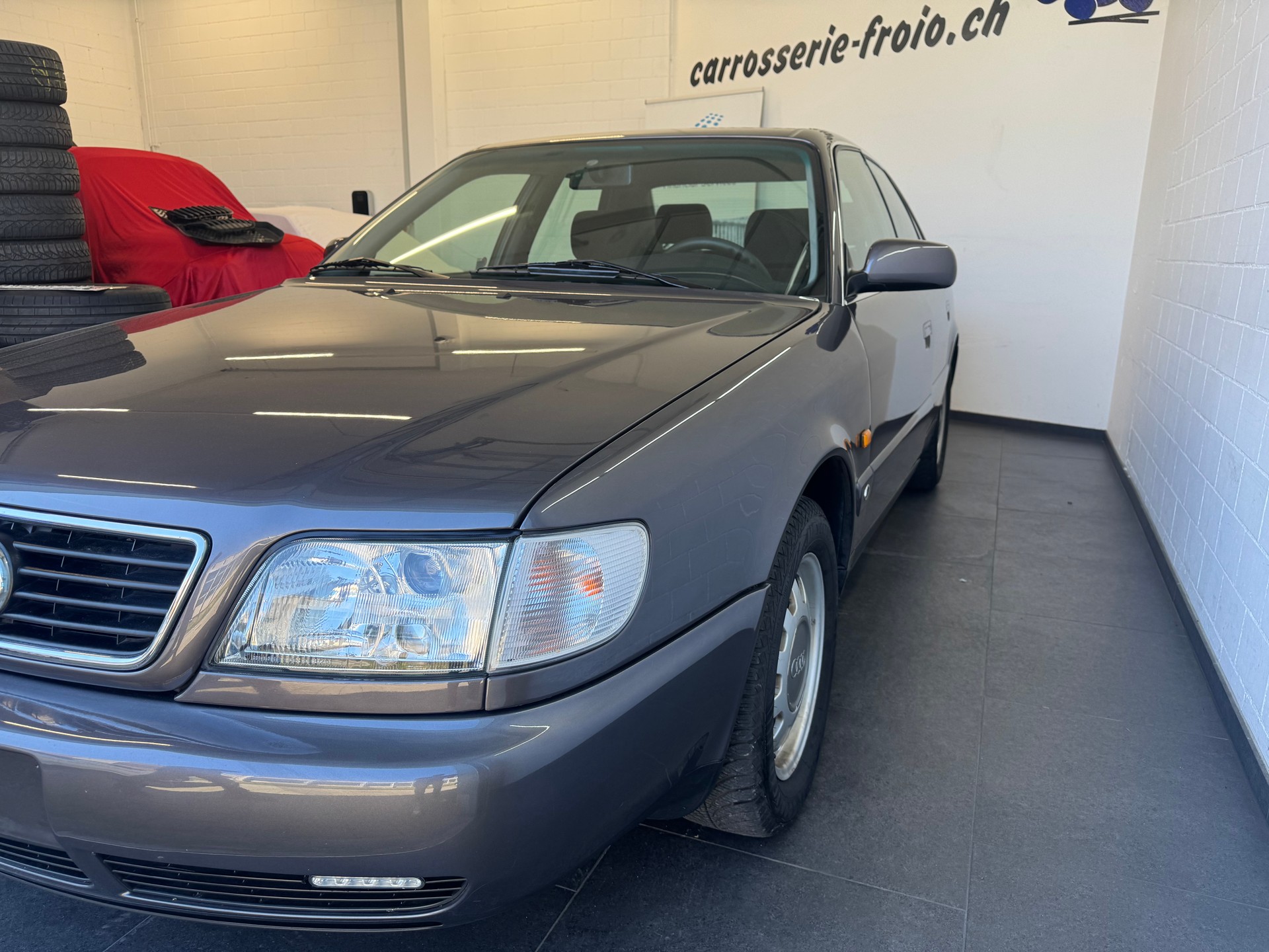 AUDI A6 2.6 E-showroom-element-2