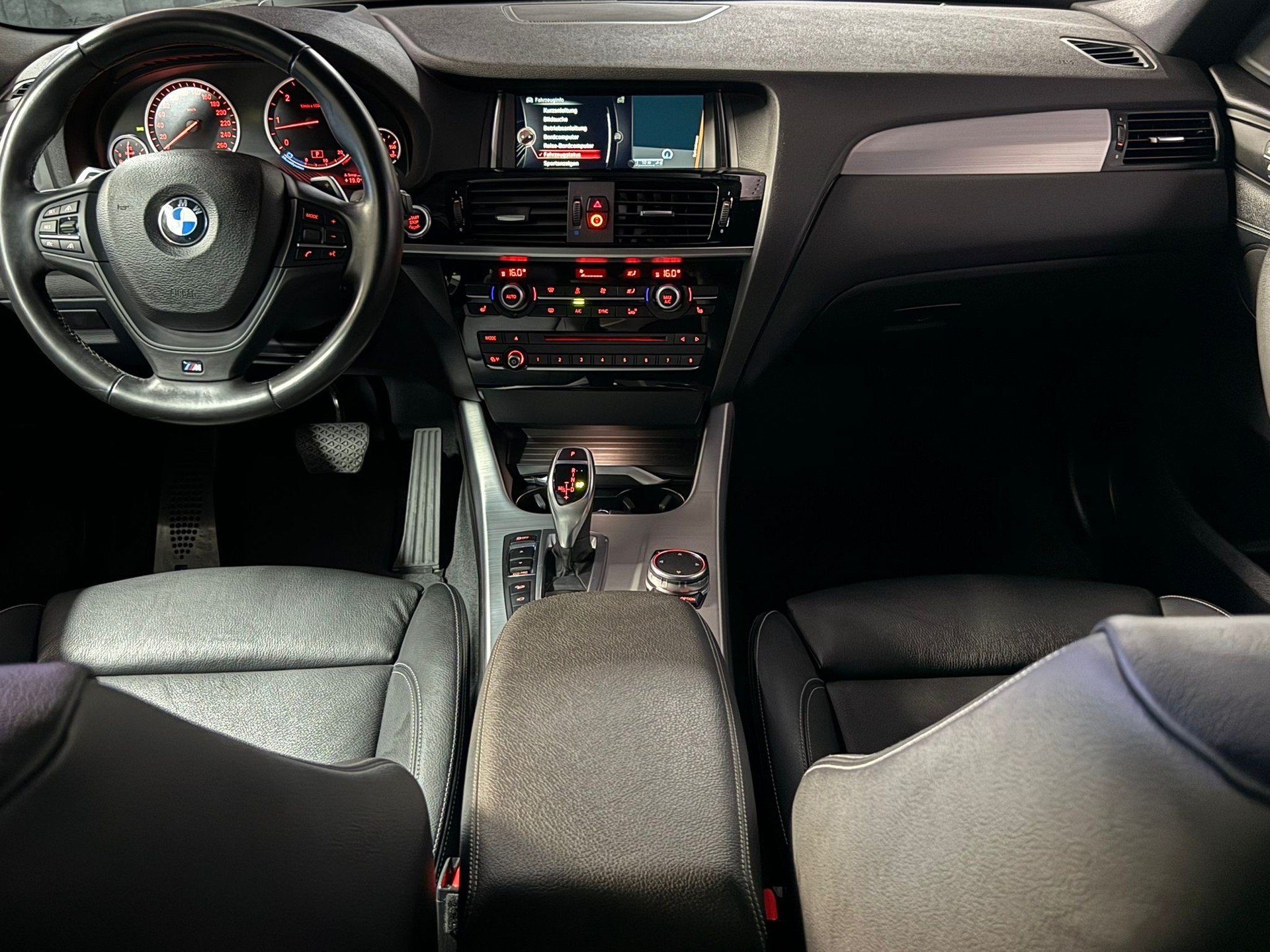 BMW X4 xDrive 35d M Sport Steptronic-image-12