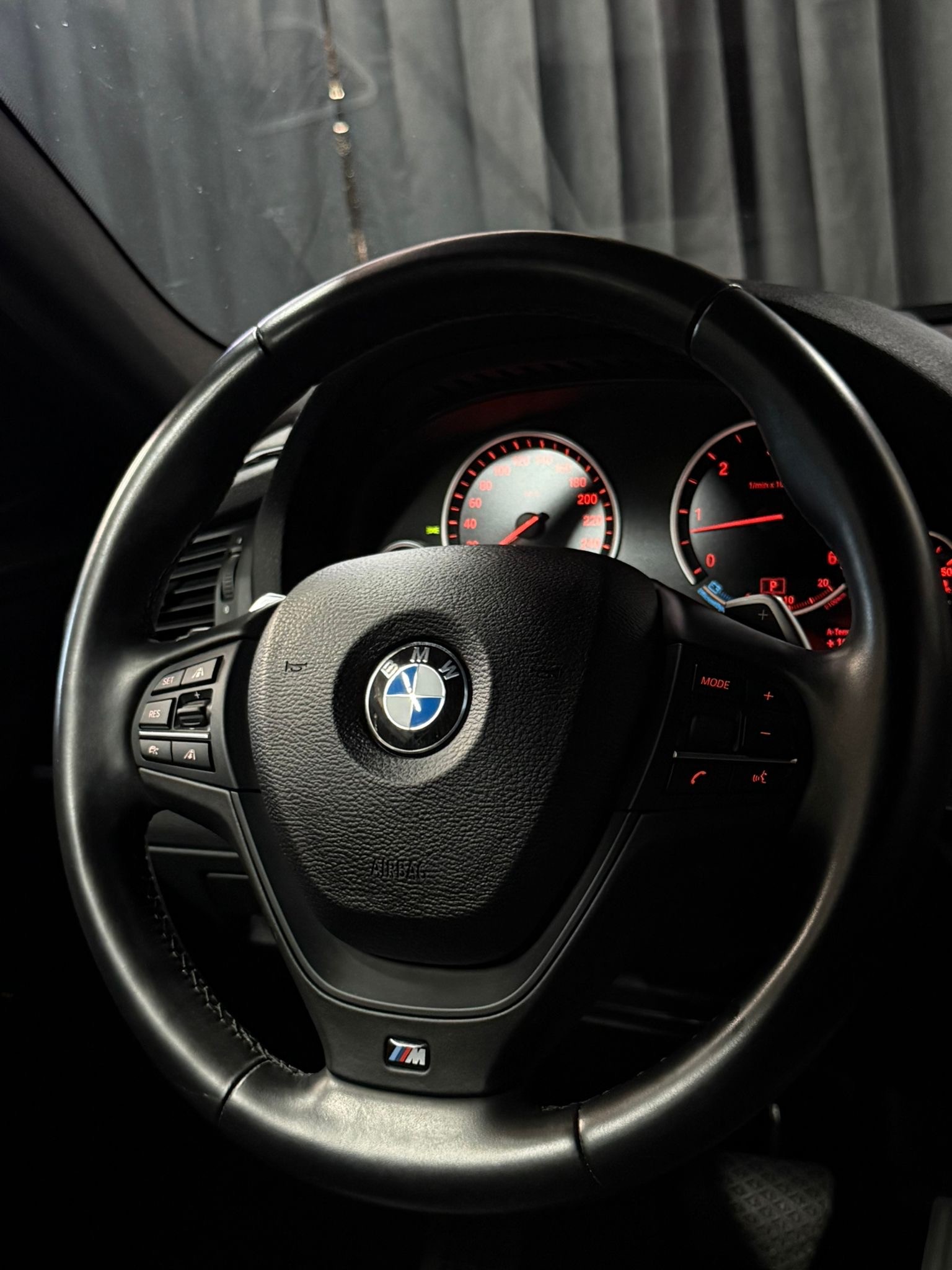 BMW X4 xDrive 35d M Sport Steptronic-image-17