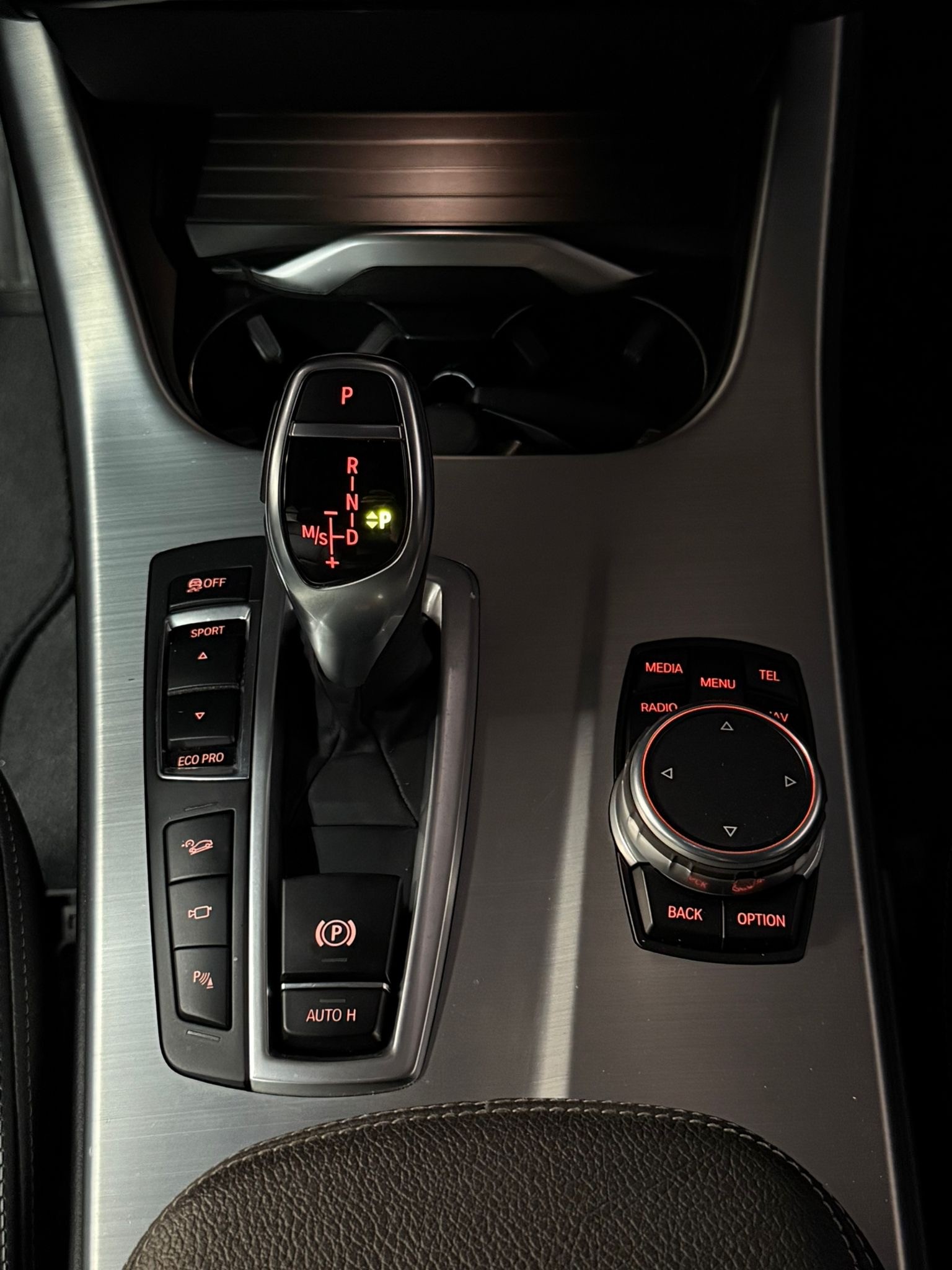 BMW X4 xDrive 35d M Sport Steptronic-image-16