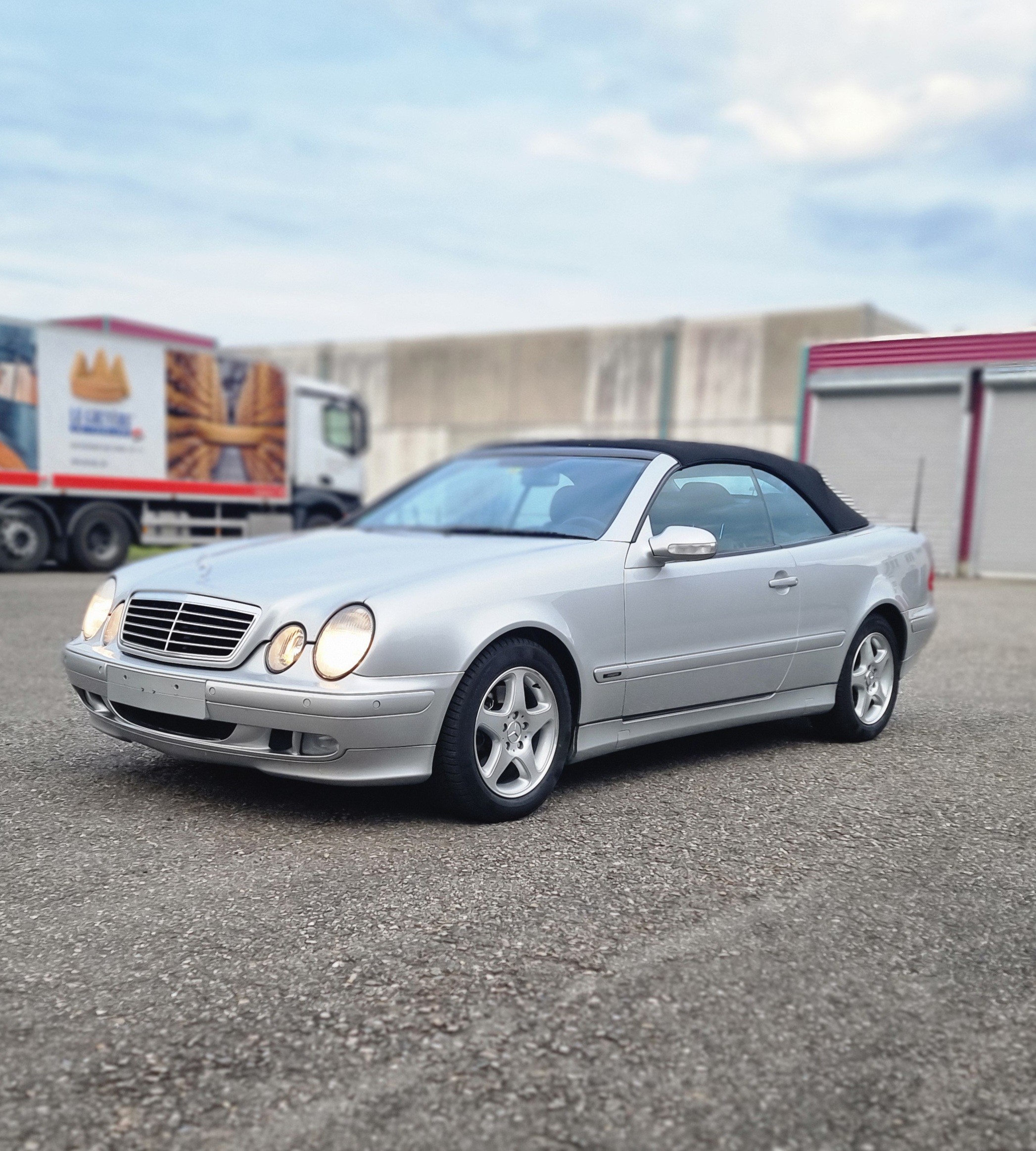 Car photo