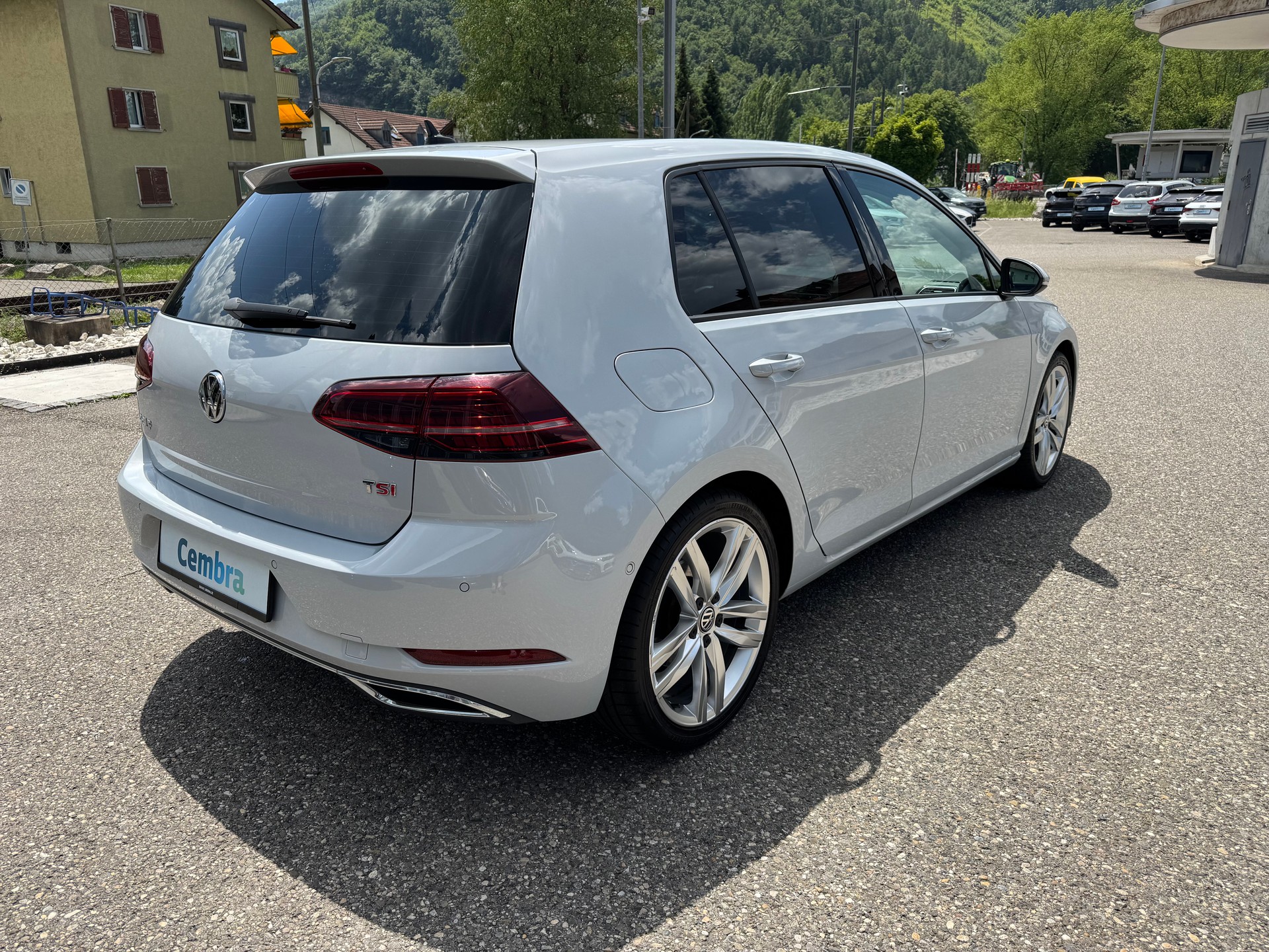 VW Golf 1.4 TSI Highline DSG-image-4