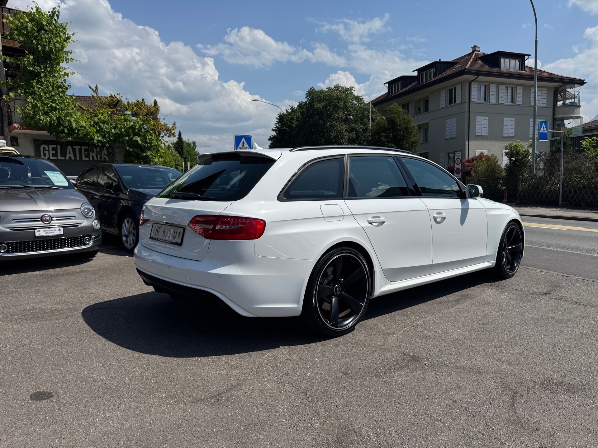 AUDI RS4 Avant 4.2 FSI V8 quattro S-tronic-image-5