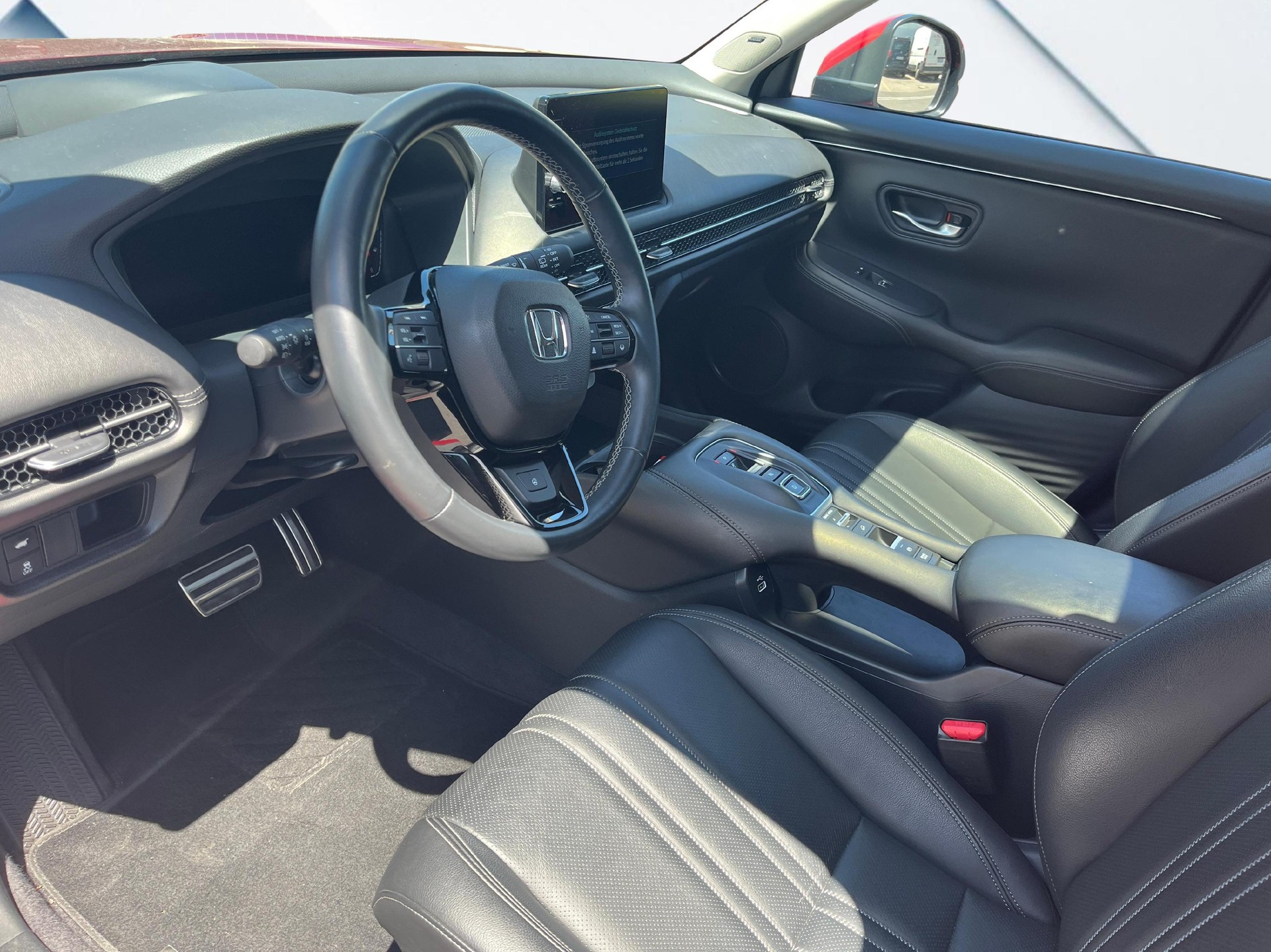 HONDA ZR-V 2.0 i-MMD Advance-image-8