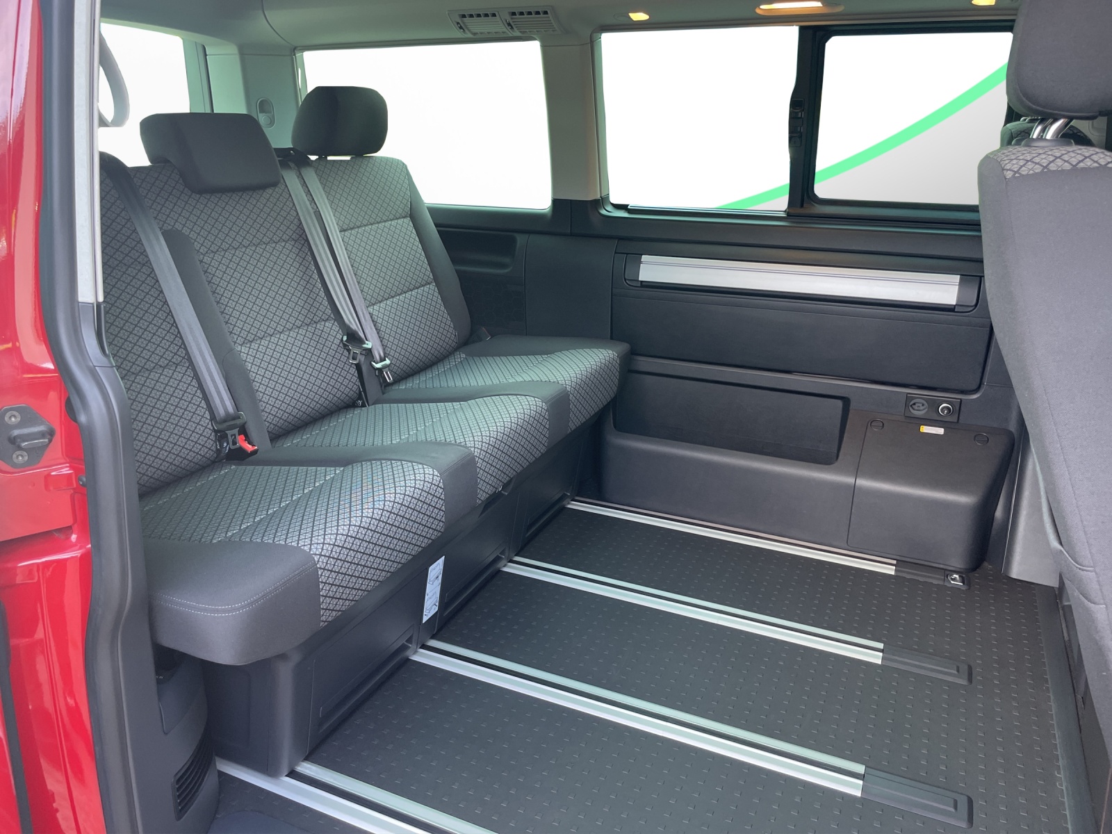 VW T6.1 California 2.0 TDI Beach Liberty 4Motion DSG-image-13