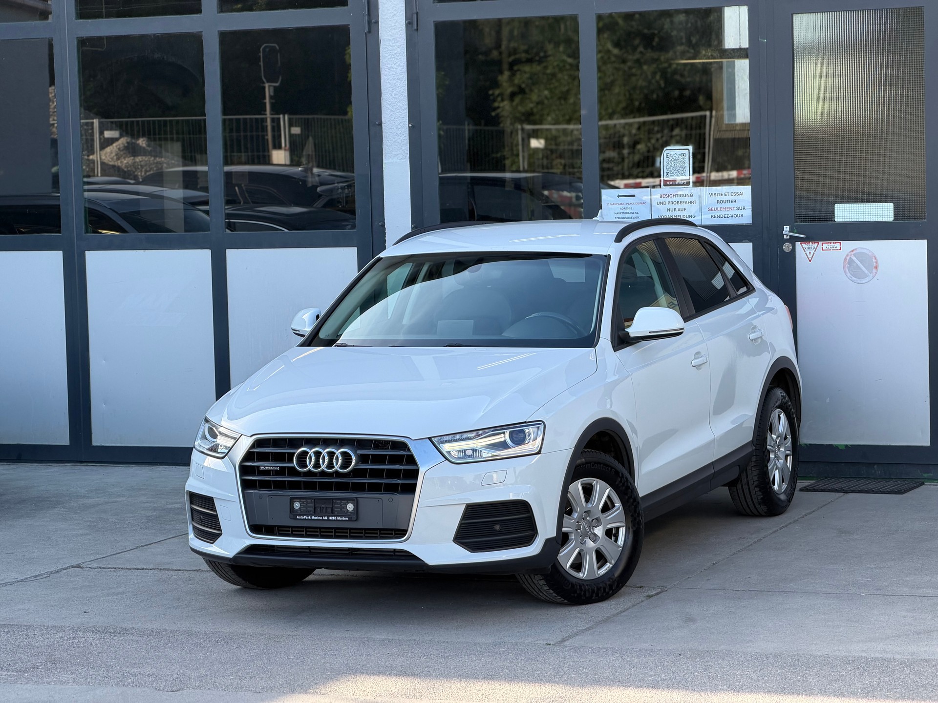 AUDI Q3 2.0 TFSI quattro S-tronic-image-0