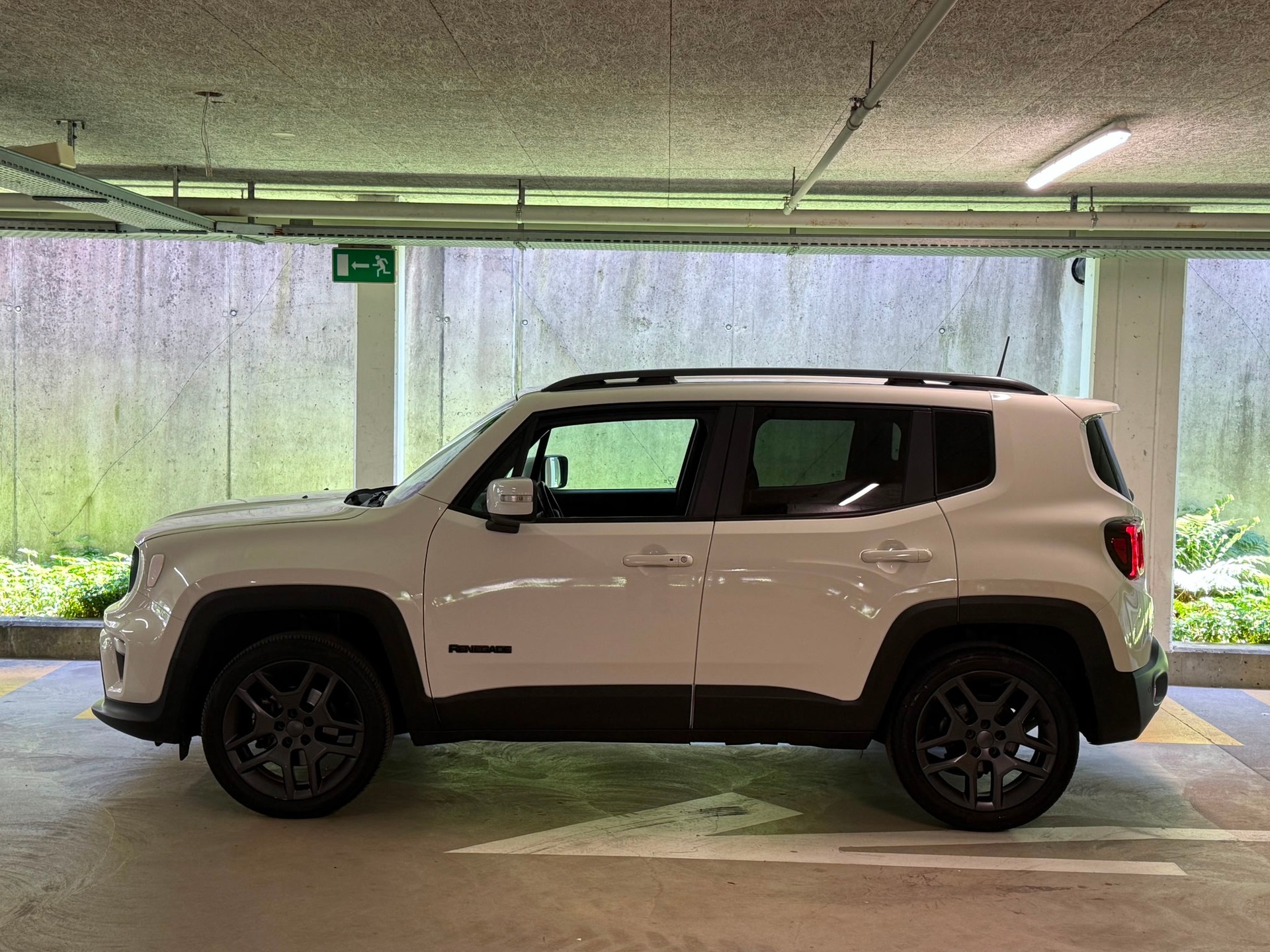 JEEP Renegade 2.0 CRD S AWD 9ATX-image-2