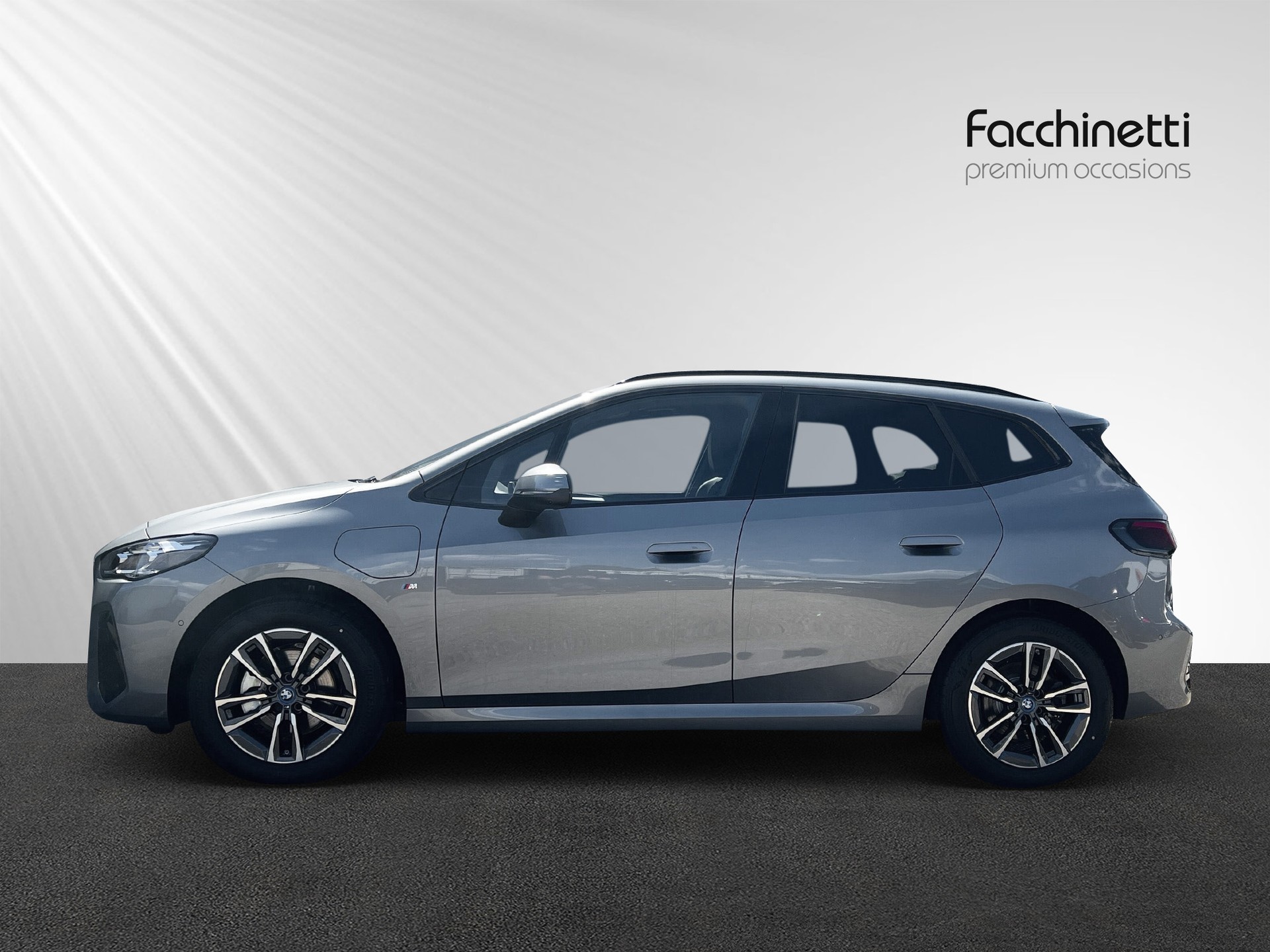 BMW 225e xDrive Active Tourer M Sport-image-1