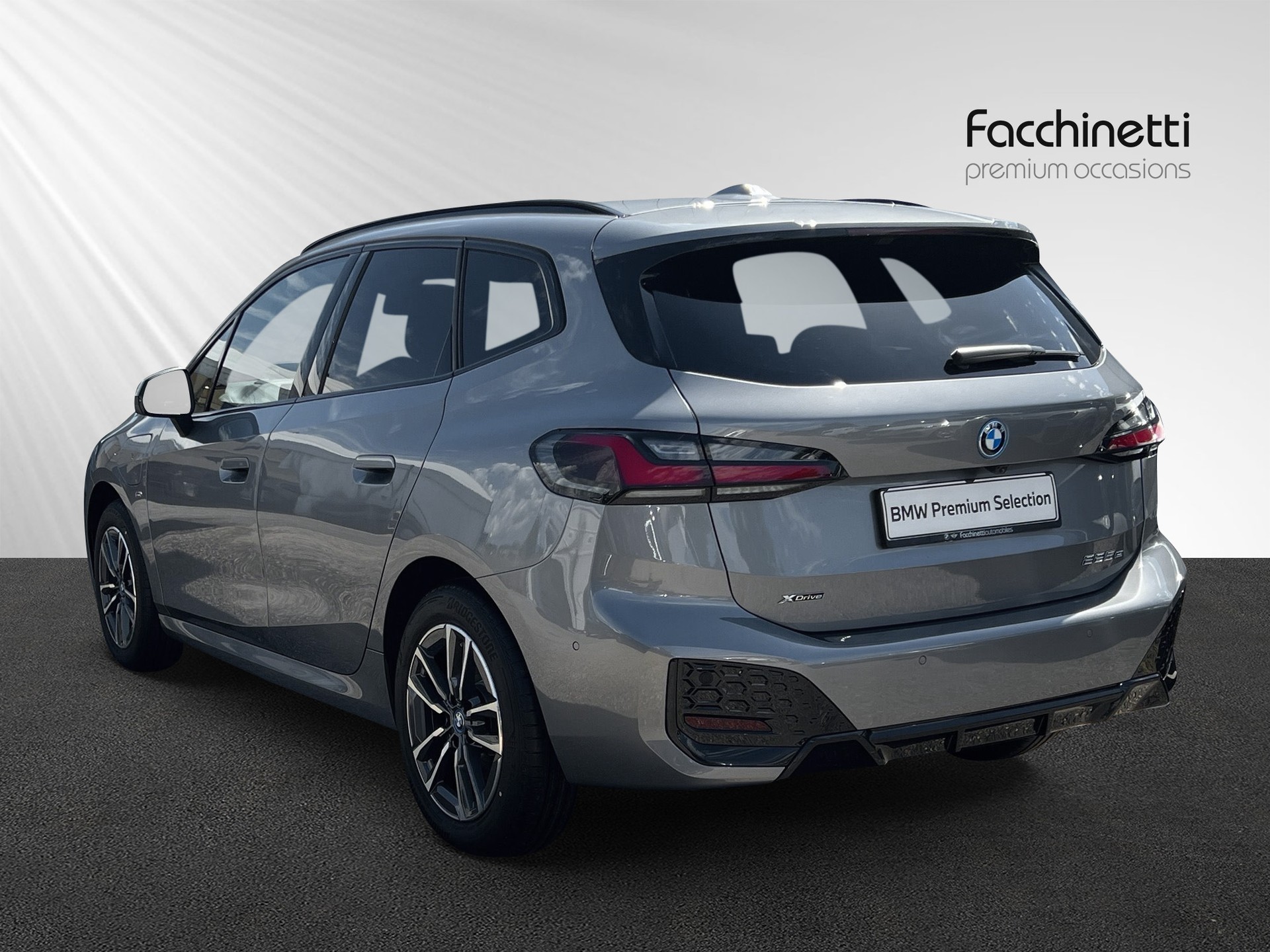BMW 225e xDrive Active Tourer M Sport-image-2