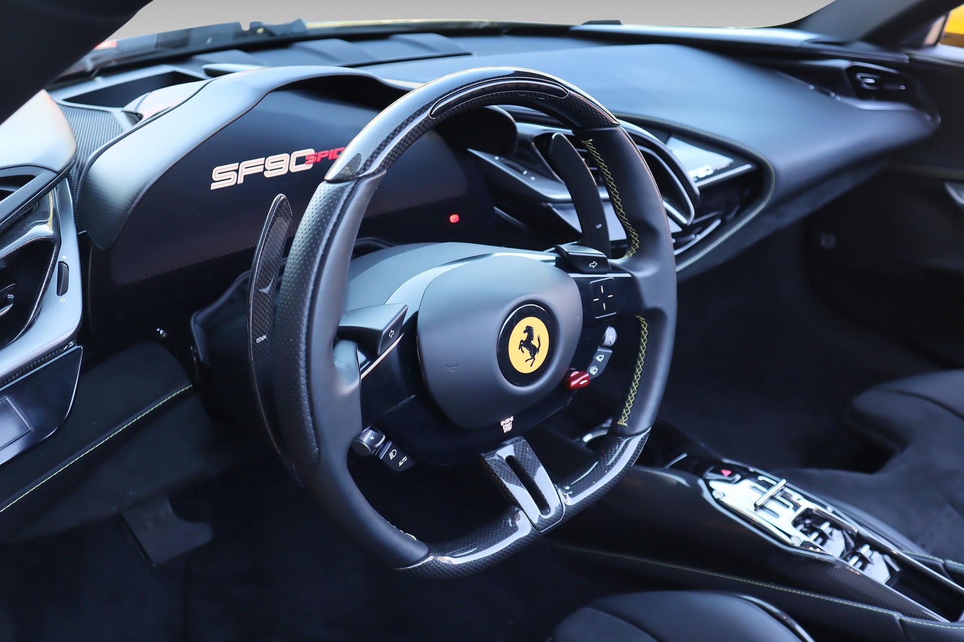 FERRARI SF90 Spider-image-15