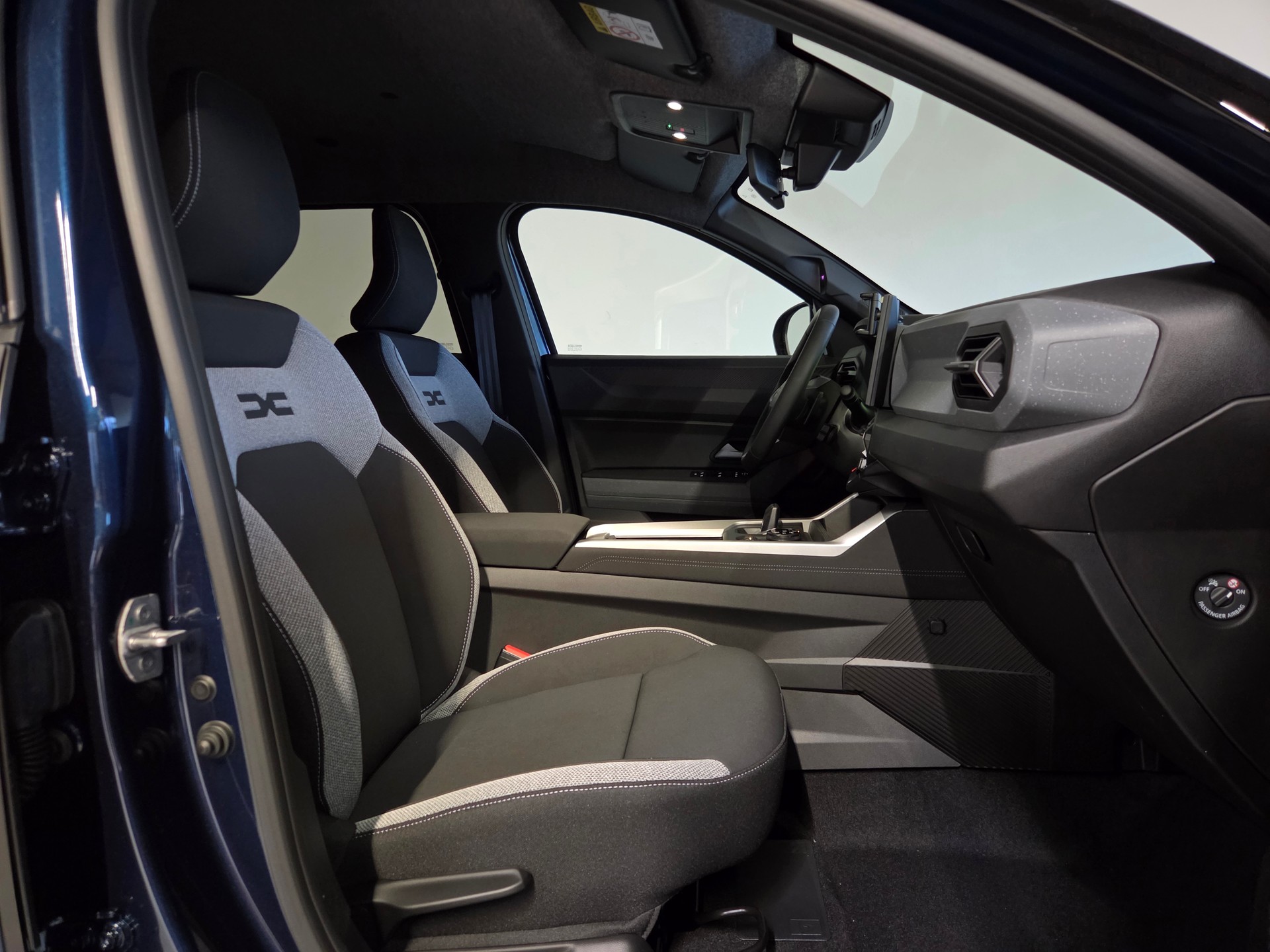 DACIA Bigster 1.2 Hybrid-G Journey 4WD-image-13