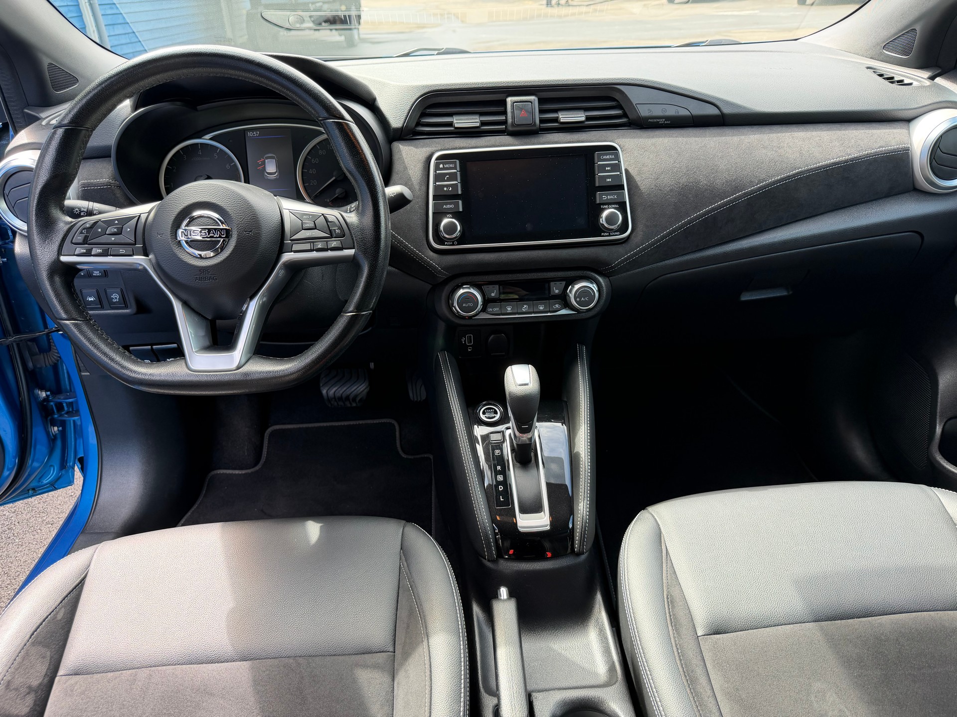 NISSAN Micra IG-T n-sport Xtronic-image-6
