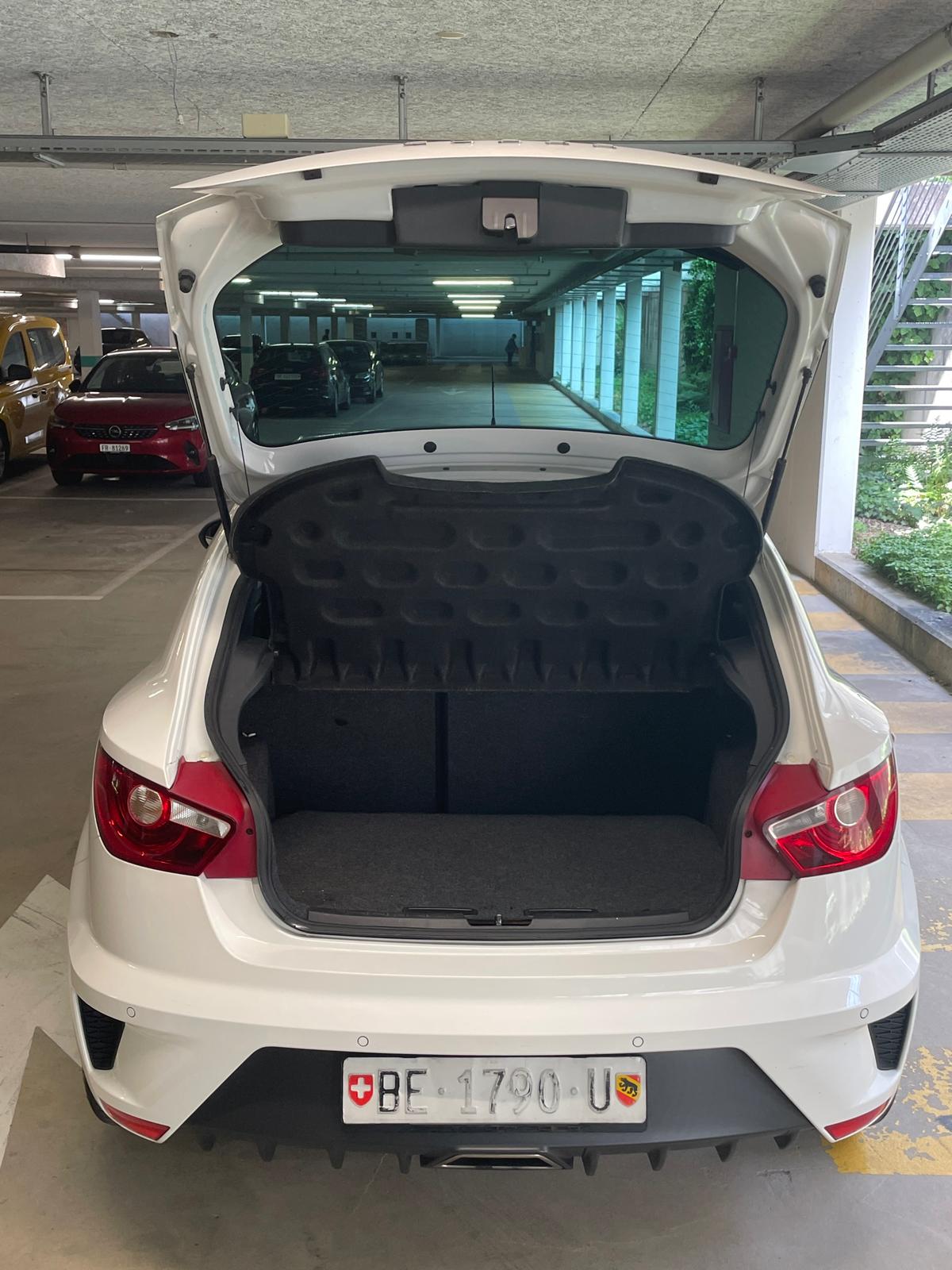 SEAT Ibiza SC 1.4 TSI Cupra DSG // MFK NEU-image-8