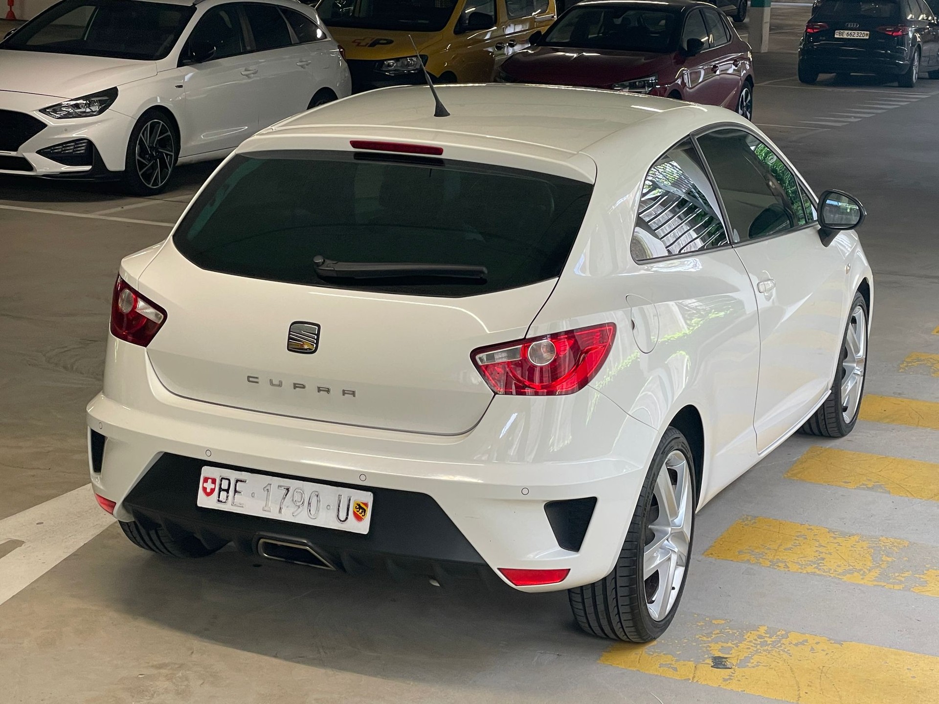 SEAT Ibiza SC 1.4 TSI Cupra DSG // MFK NEU-image-5