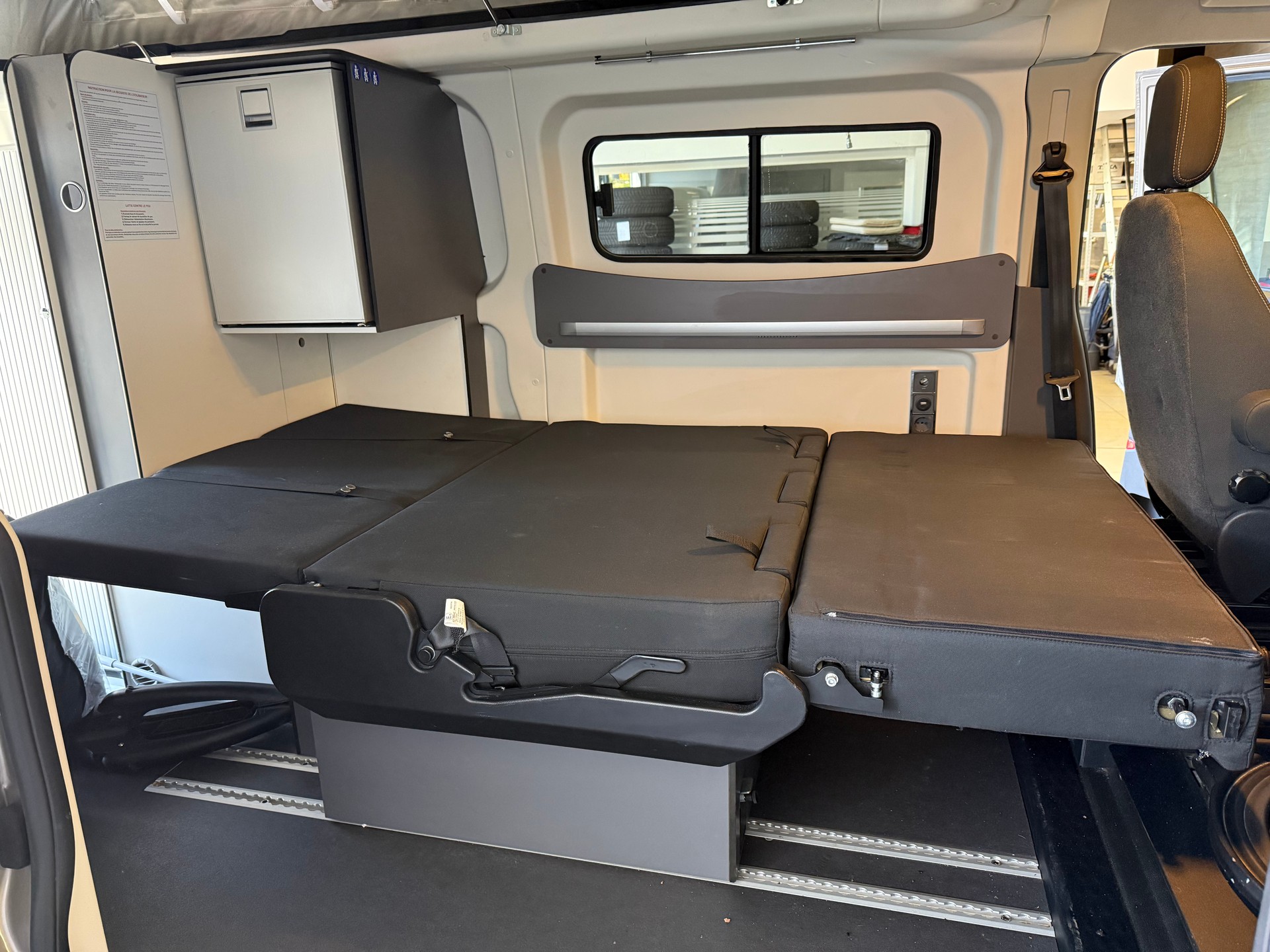 FORD Transit Custom Van 320 L2H1 Randger R530(M)-image-11