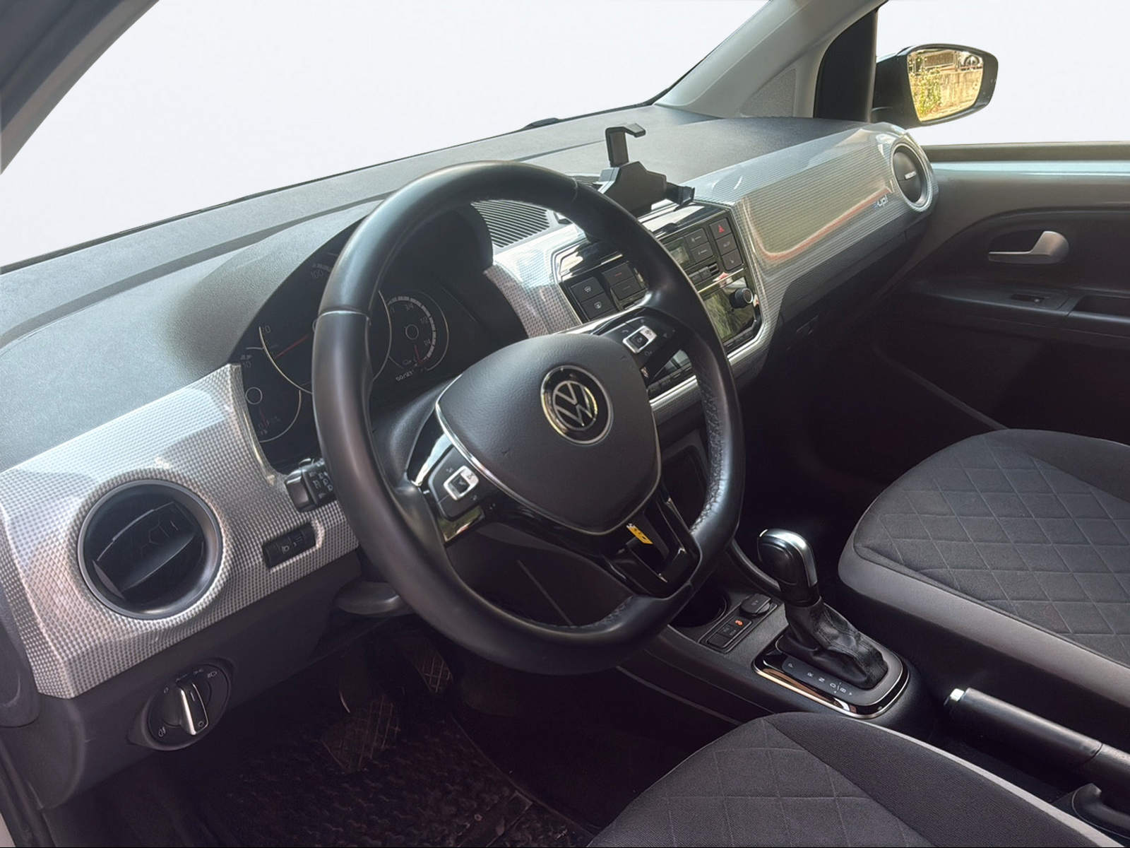 VW e-Up-image-10