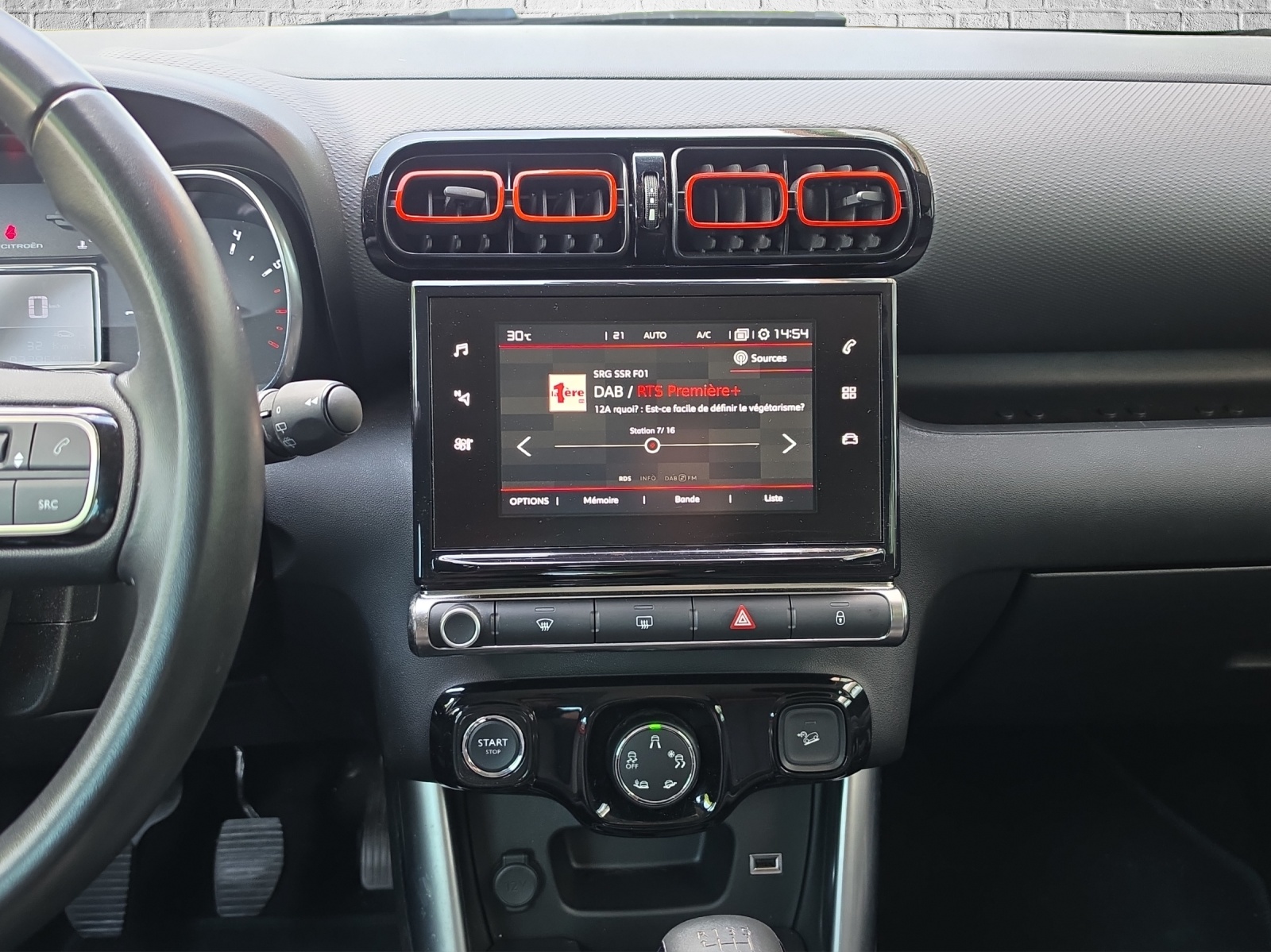 CITROEN C3 Aircross 1.2i PureTech Shine-image-11