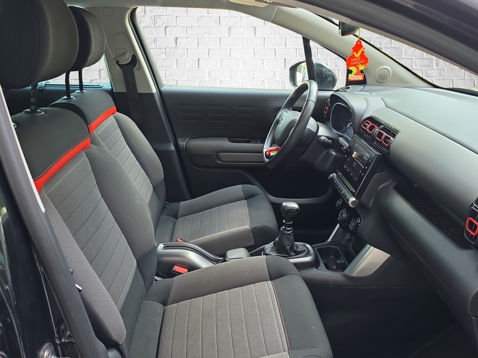 CITROEN C3 Aircross 1.2i PureTech Shine-image-12