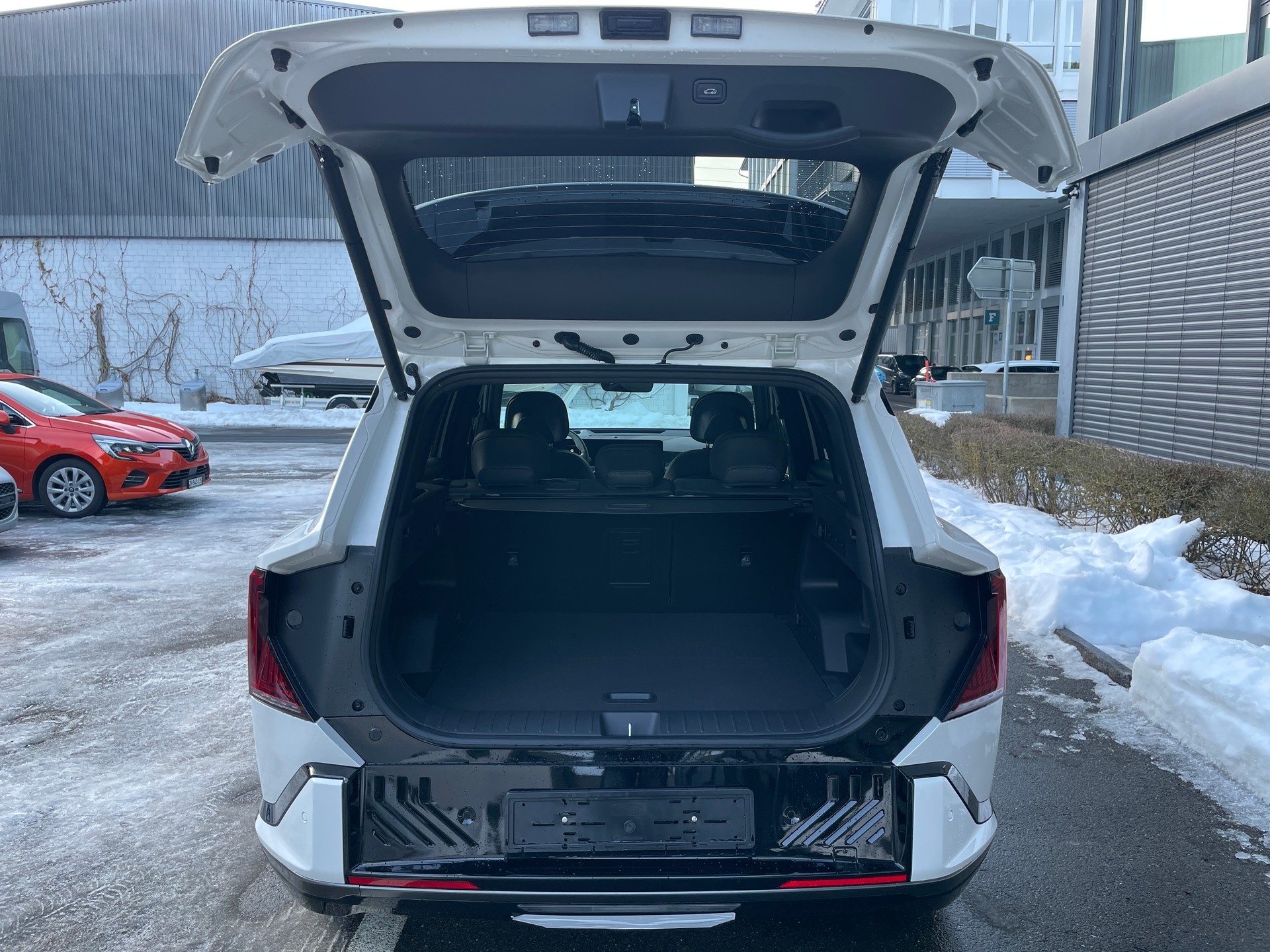 KIA EV5 81,4 kWh GT-Line mit GT-Line Pack und Panorama Dach-image-4