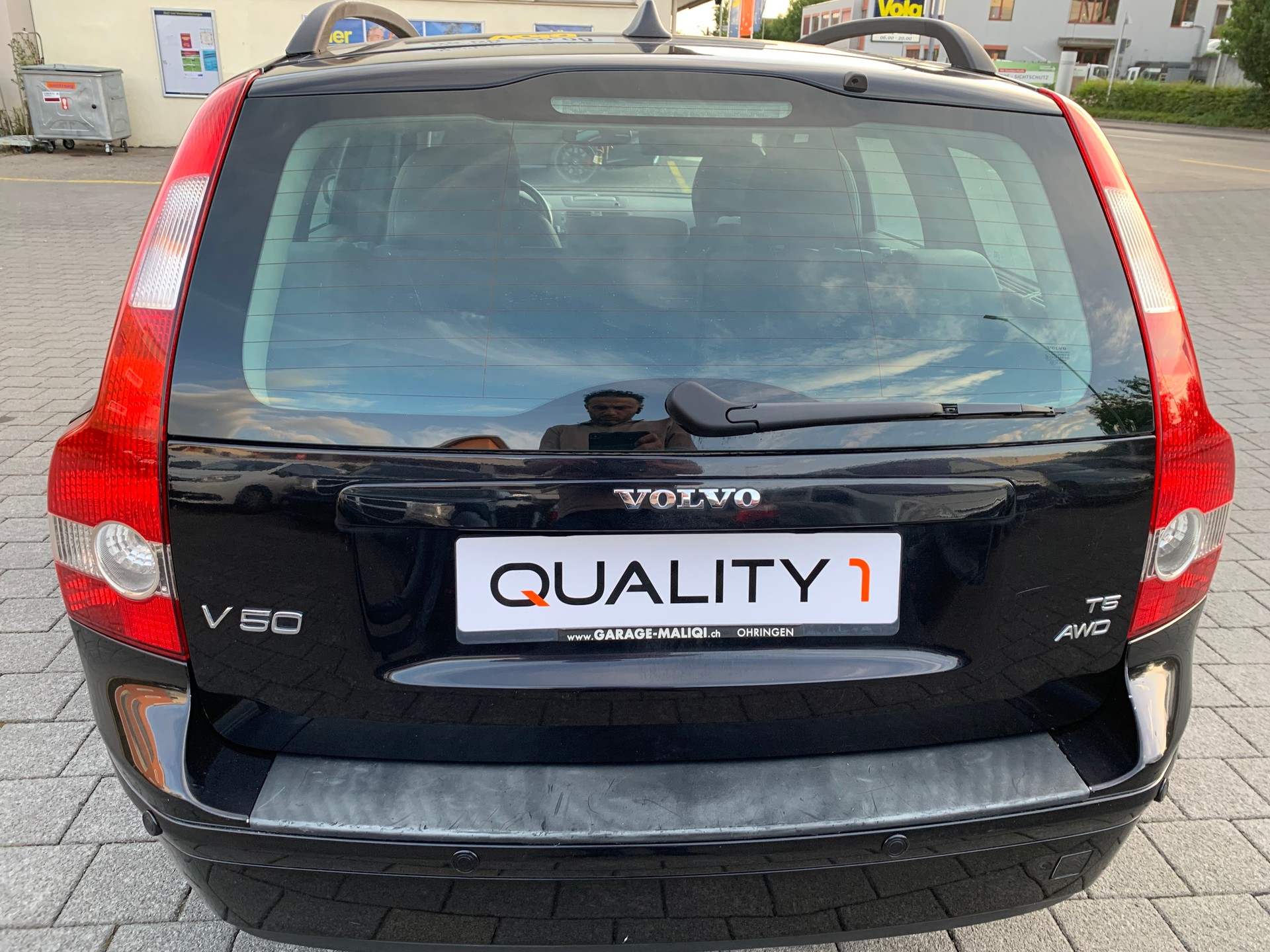 VOLVO V50 T5 AWD Summum-image-5