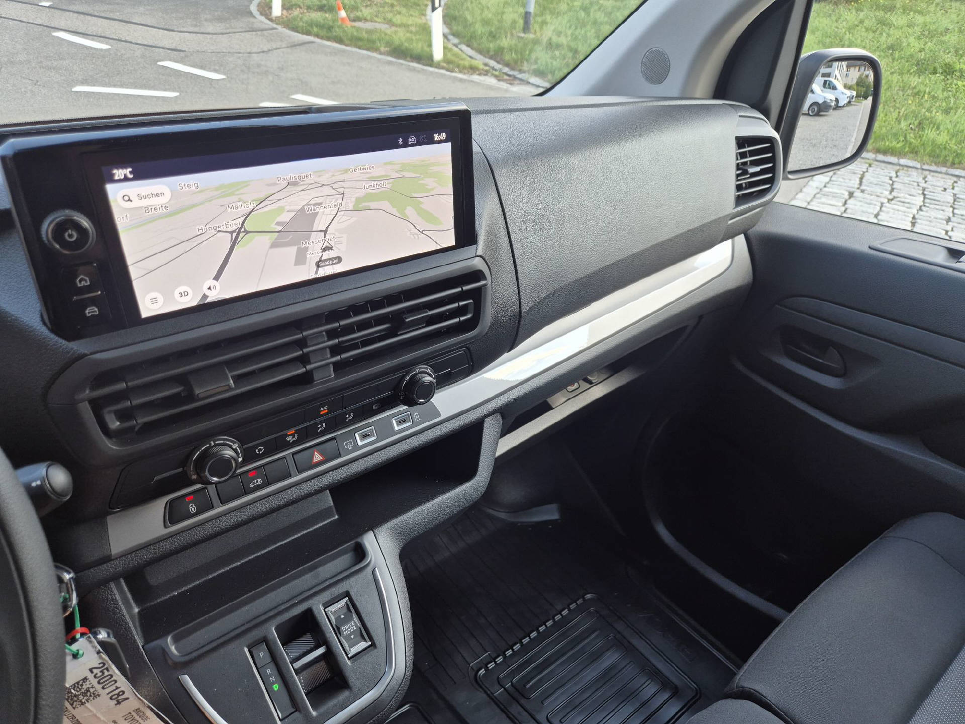 TOYOTA PROACE Van L1 75KWh Medium Active-image-11