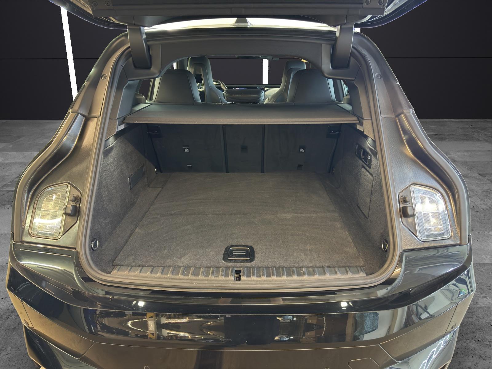 BMW iX xDrive50-image-12