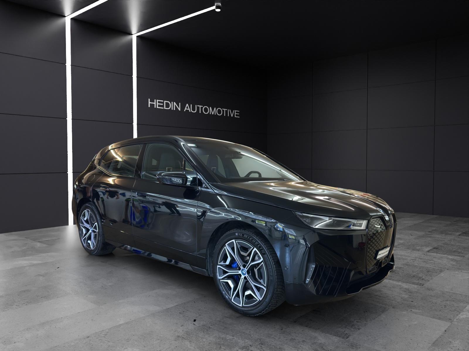 BMW iX xDrive50-image-6