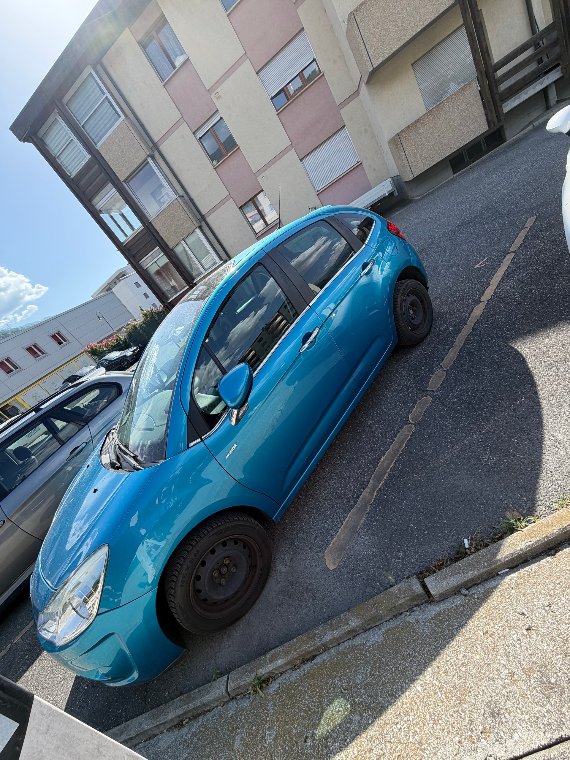 CITROEN C3 1.4i 16V-image-2