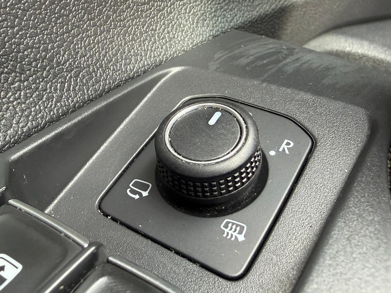 VW Polo 2.0 TSI GTI DSG-image-15