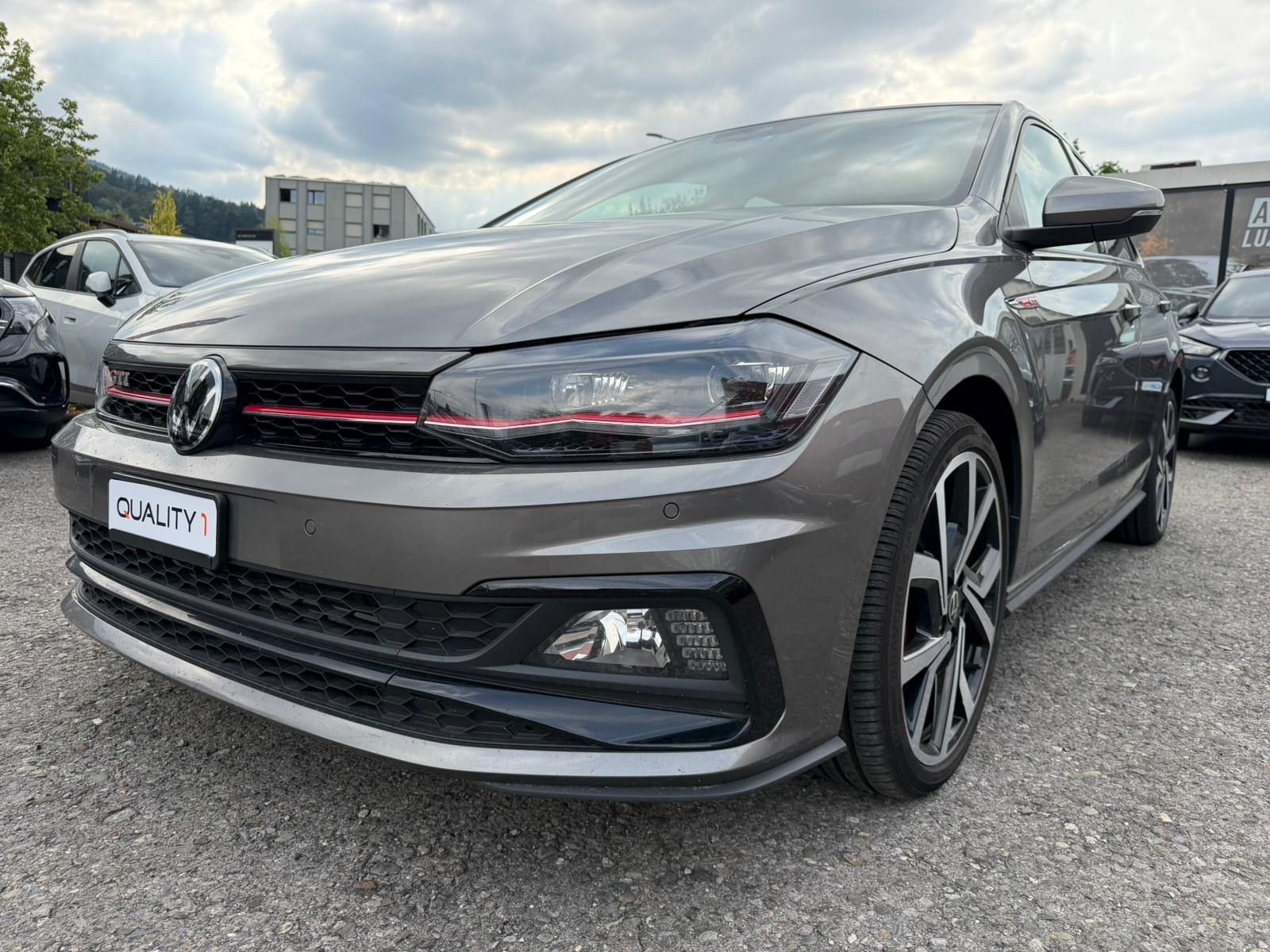 VW Polo 2.0 TSI GTI DSG-image-6