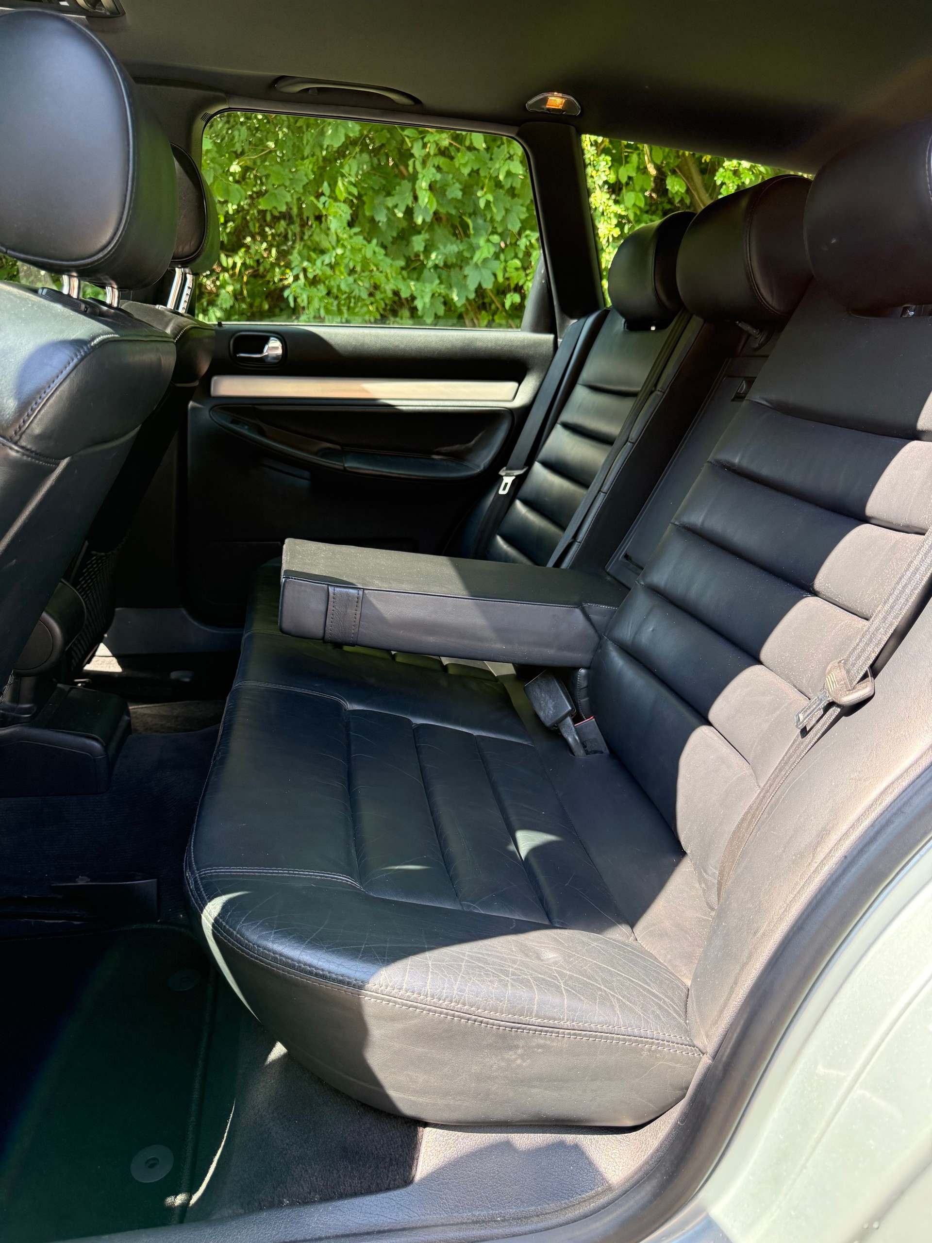 AUDI S4 Avant quattro-image-10