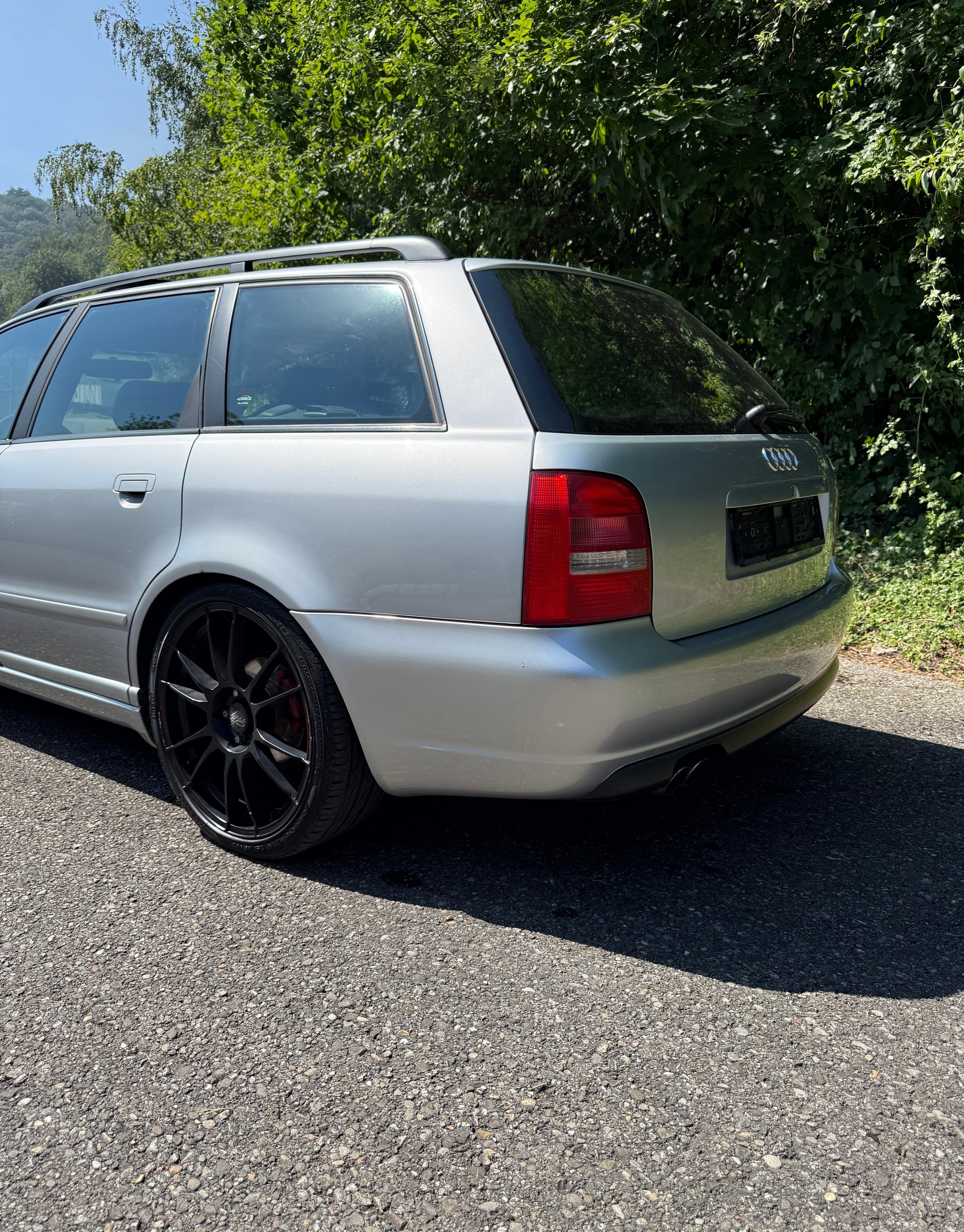 AUDI S4 Avant quattro-image-4