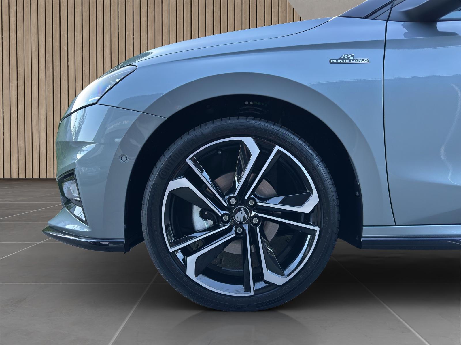 SKODA Fabia Monte Carlo 1.5 TSI-image-8