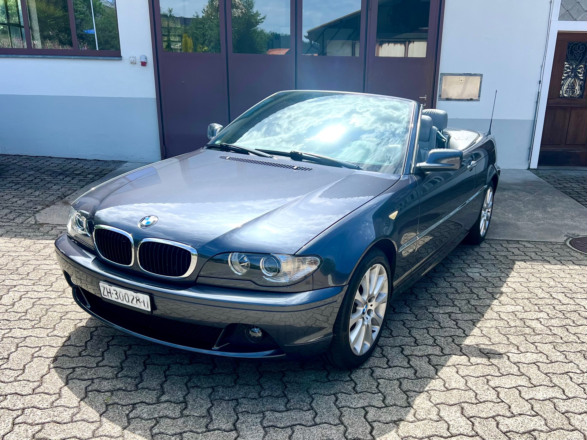 BMW 318Ci Cabriolet-image-0