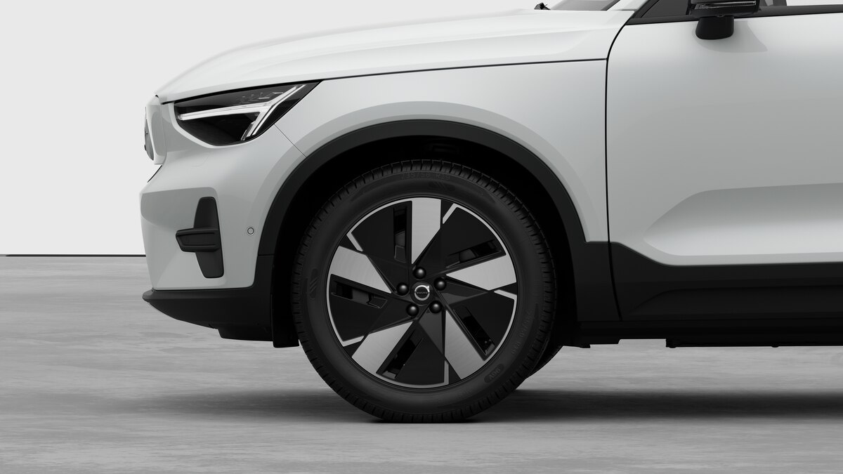 VOLVO EX40 Extended Core-image-7