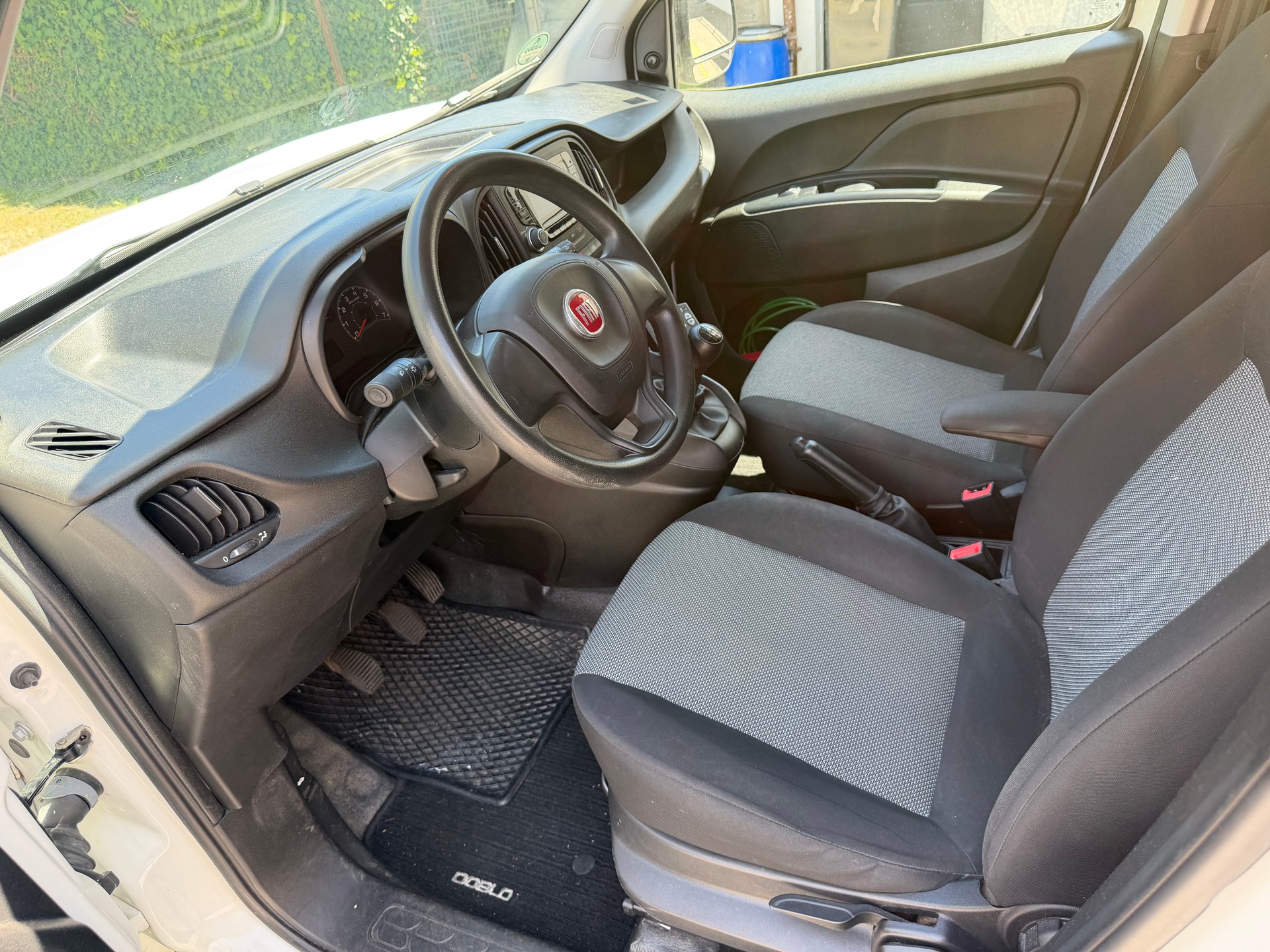 FIAT DOBLO-image-3