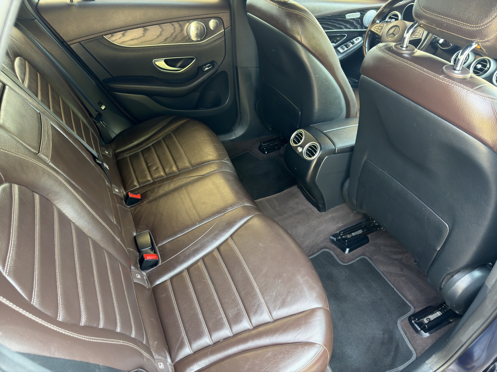 MERCEDES-BENZ GLC 350 e 4Matic 7G-Tronic-image-12