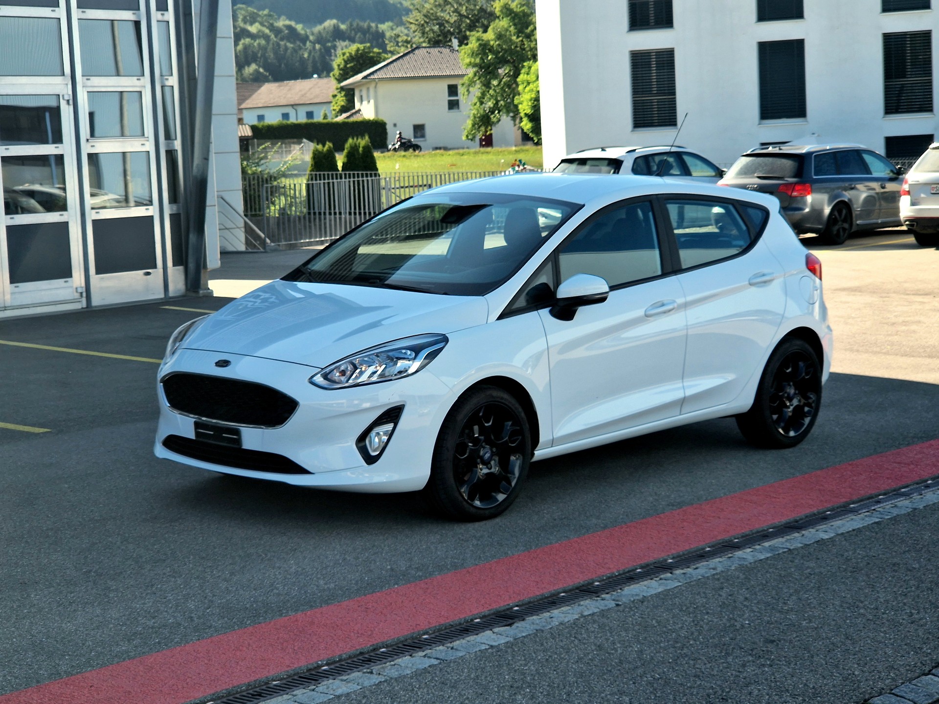 FORD Fiesta 1.5 TDCi Trend-showroom-element-2