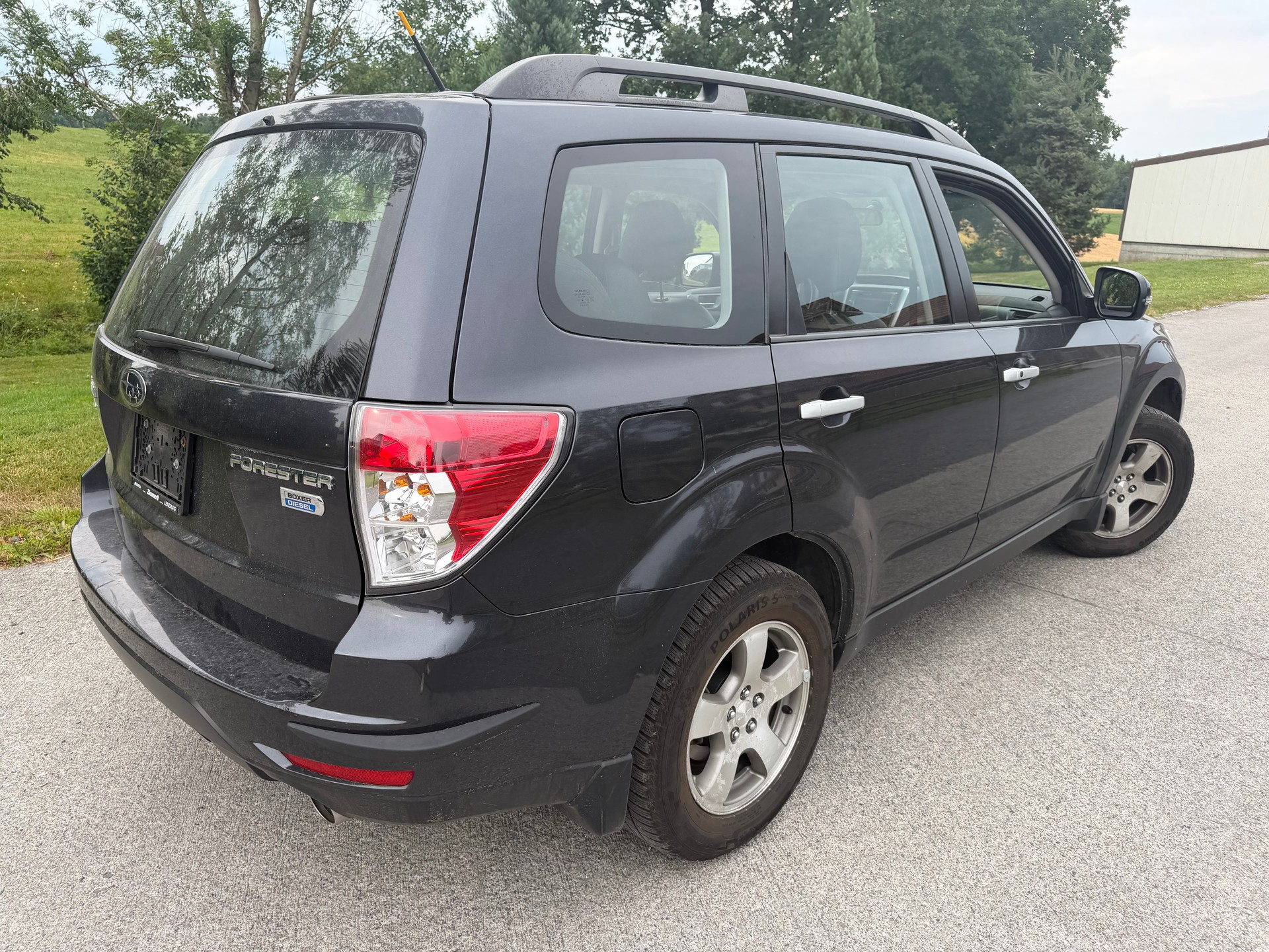 SUBARU Forester 2.0D XS Limited-image-2