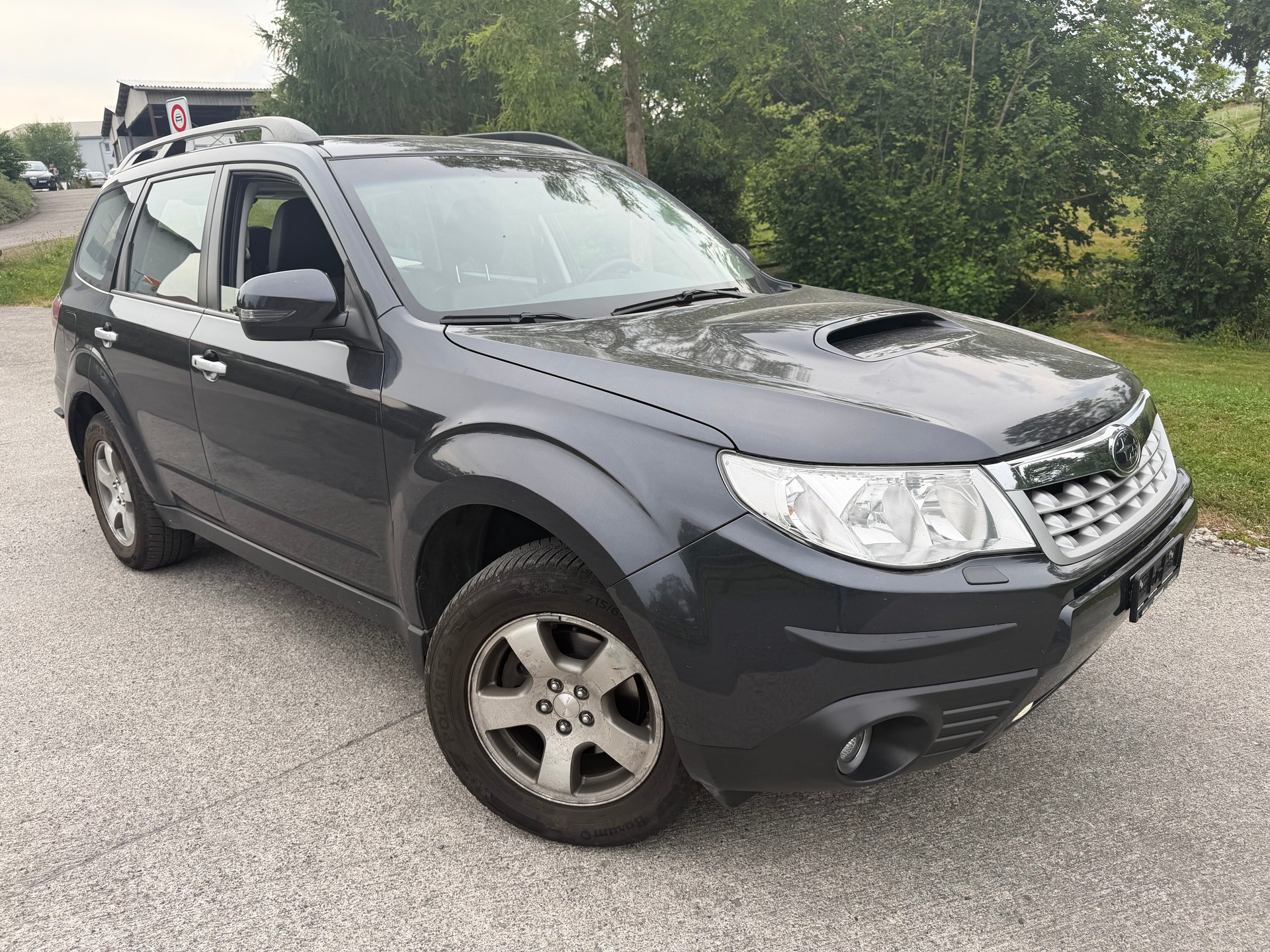 SUBARU Forester 2.0D XS Limited-image-1