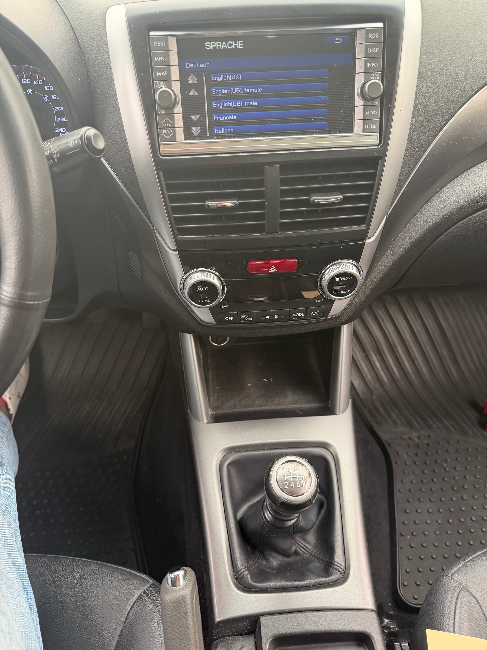 SUBARU Forester 2.0D XS Limited-image-8