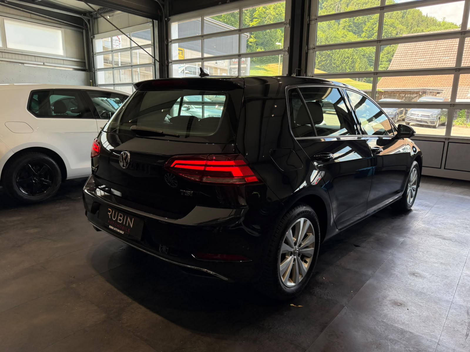 VW Golf 1.0 TSI Comfortline-image-5
