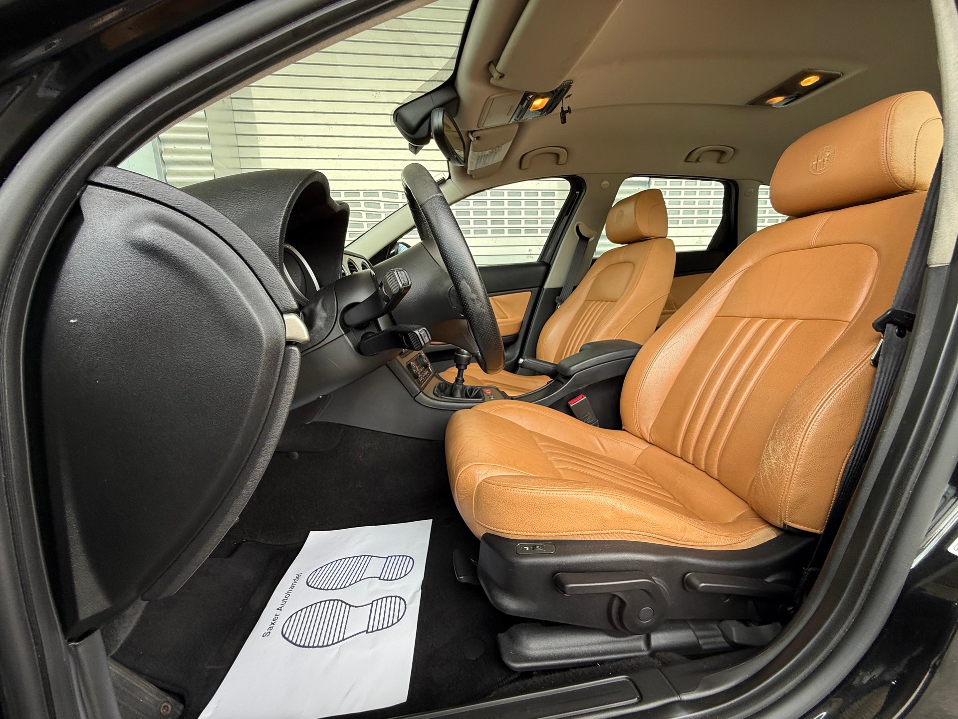 ALFA ROMEO 159 Sportwagon 1.9 JTD Distinctive-image-10
