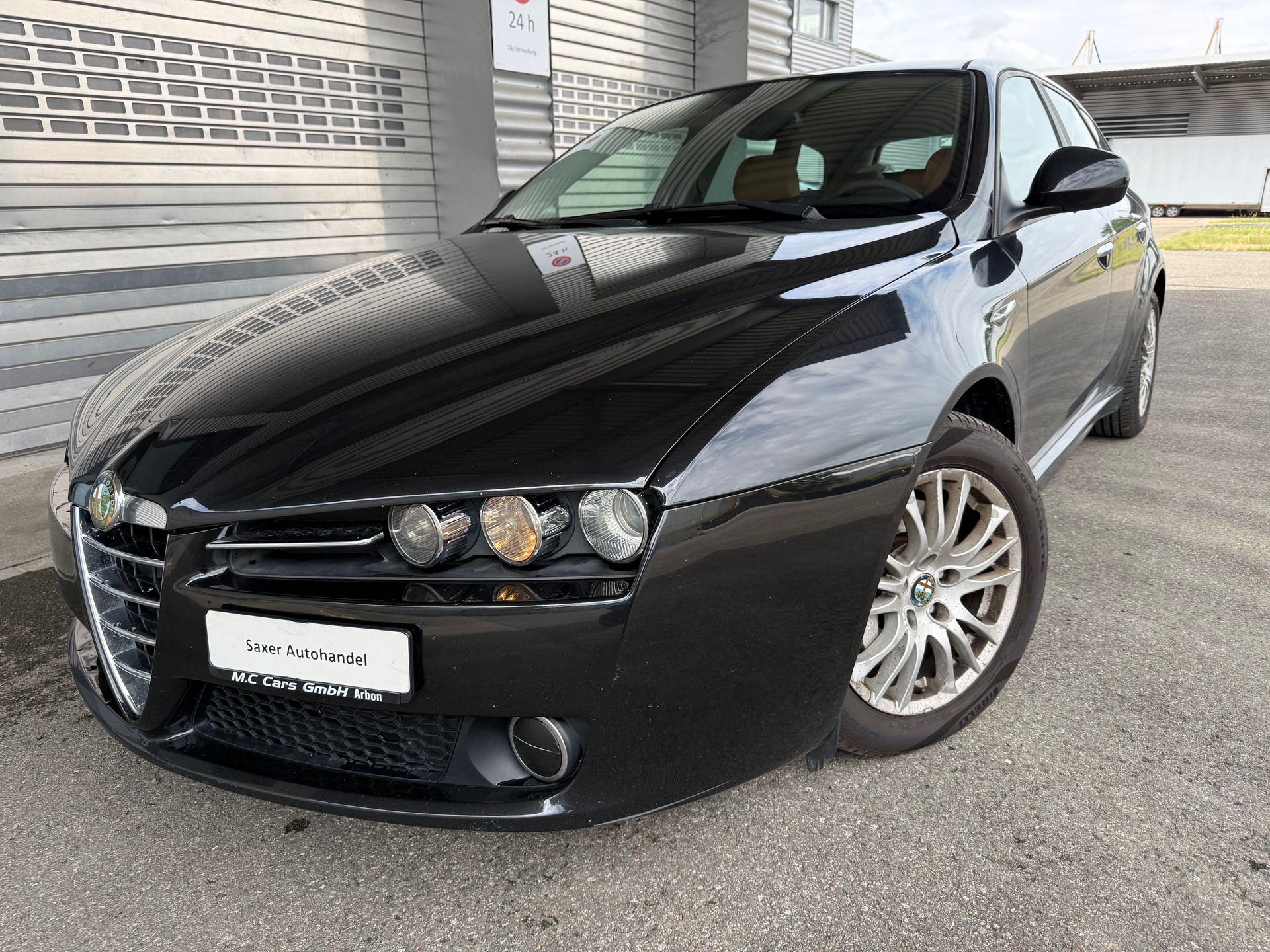 ALFA ROMEO 159 Sportwagon 1.9 JTD Distinctive-image-1