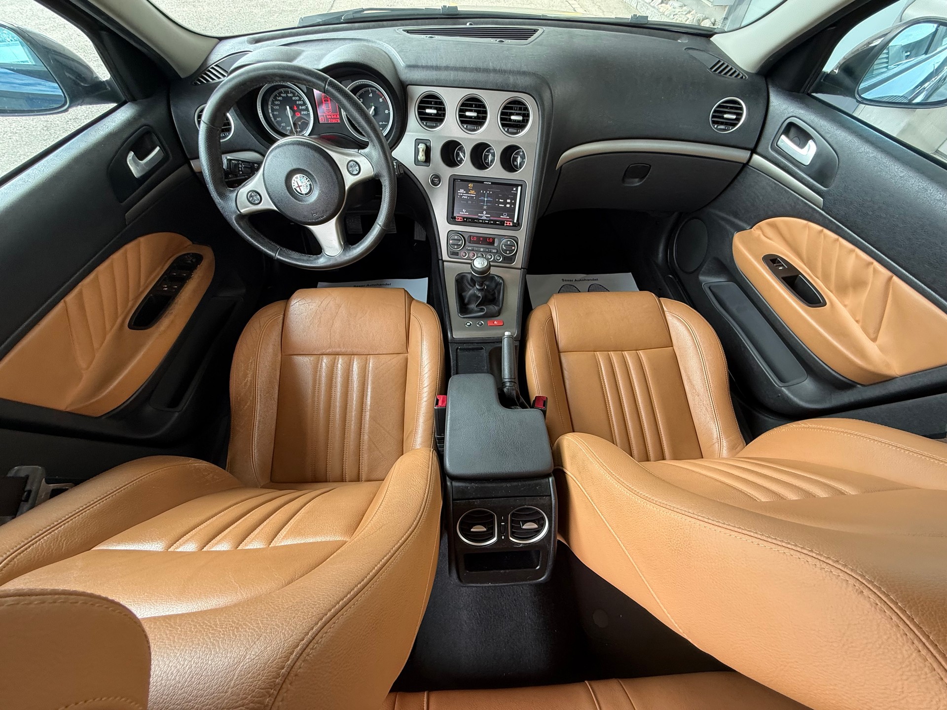ALFA ROMEO 159 Sportwagon 1.9 JTD Distinctive-image-6