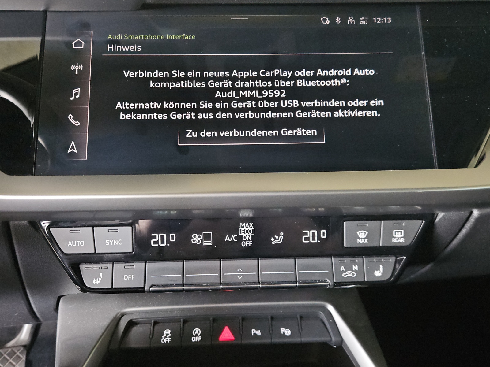 AUDI A3 Sportback 35 TFSI Attraction S-tronic-image-17